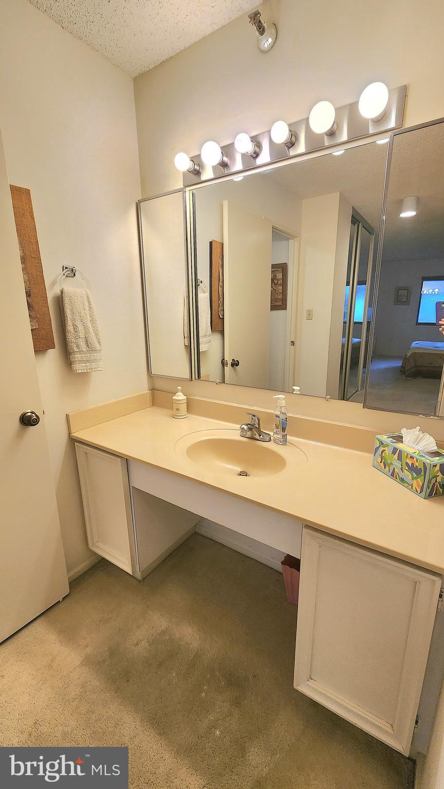 GREENS AT LEISURE WORLD - Residential