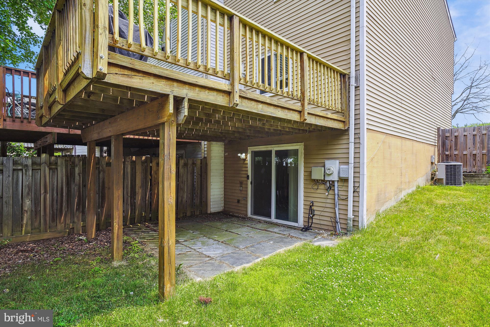 MIDDLEBROOK COMMONS - Residential