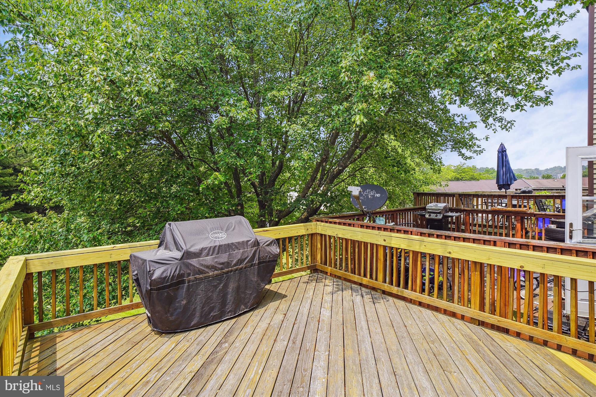 MIDDLEBROOK COMMONS - Residential