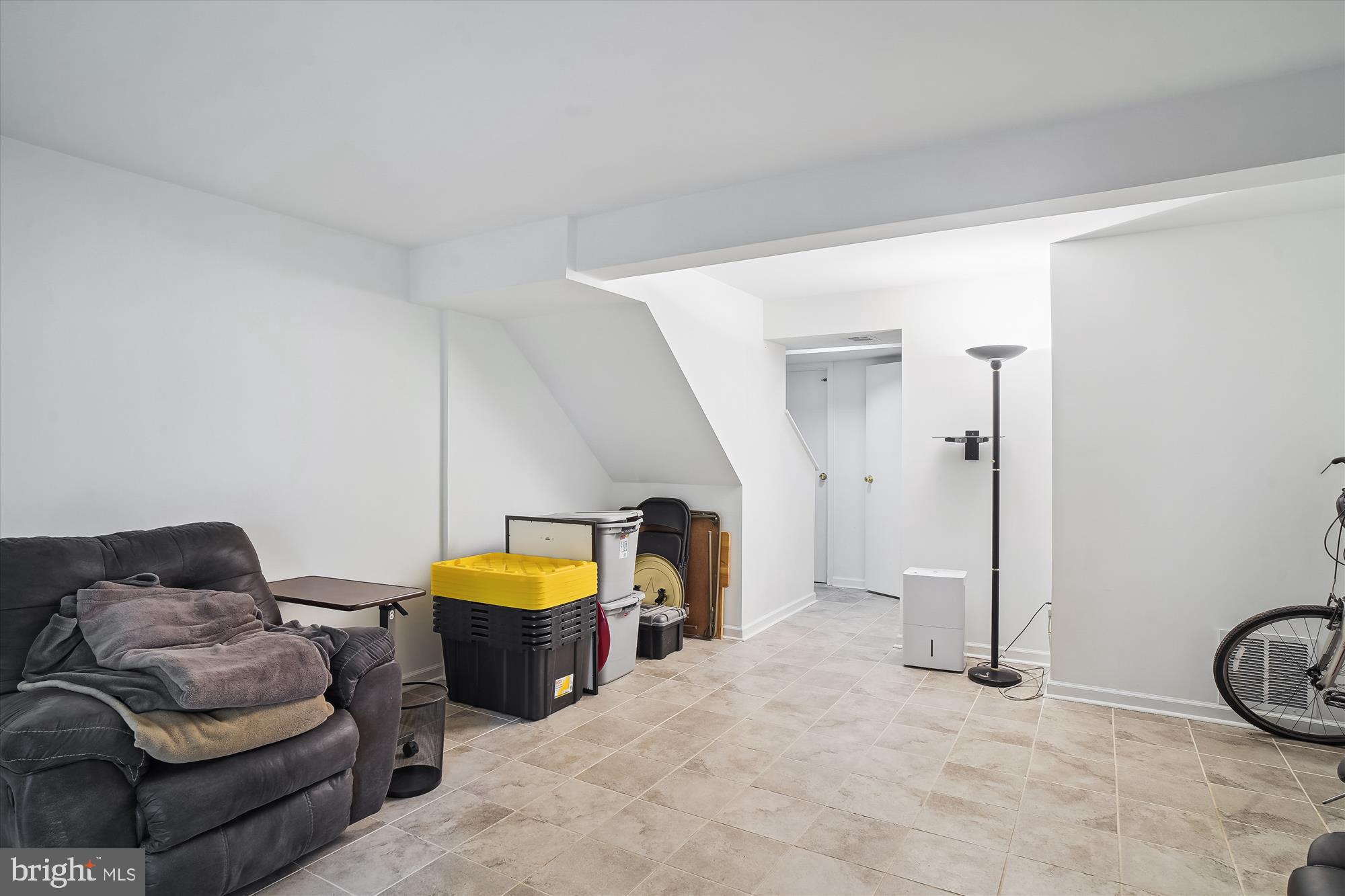 MIDDLEBROOK COMMONS - Residential