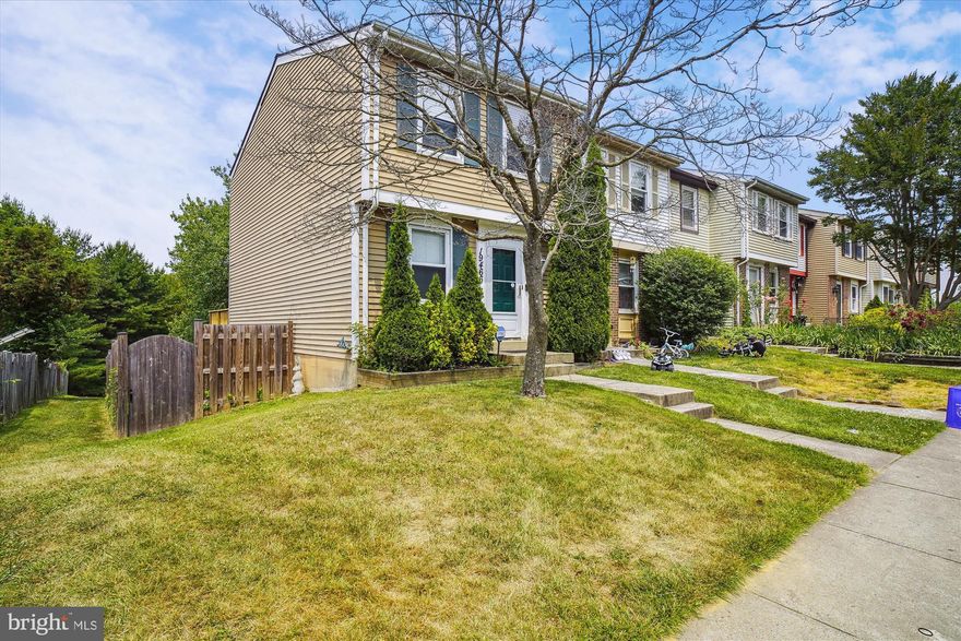 Own a end unit townhome for the price of a condo! This well maintained townhome features three finished levels of living space to meet all of your needs. Additional outside living space includes a main level rear deck and a lower level patio. You also get a fully-fenced back yard and additional green space behind your new home. An updated kitchen with granite counters and stainless appliances provides great space for meal preparation. New carpet, new paint, and in-place window treatments make this end unit move- in ready.  The home is conveniently located near shopping, dining, and commuter routes. If you are looking for a "turn key" home that is both convenient and affordable, this is it. Come see your new home before it's gone.