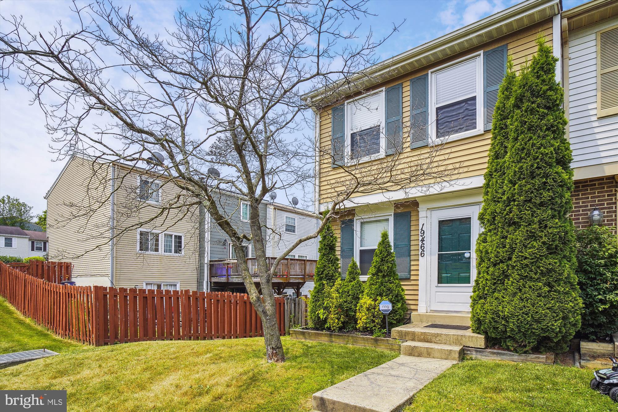 MIDDLEBROOK COMMONS - Residential