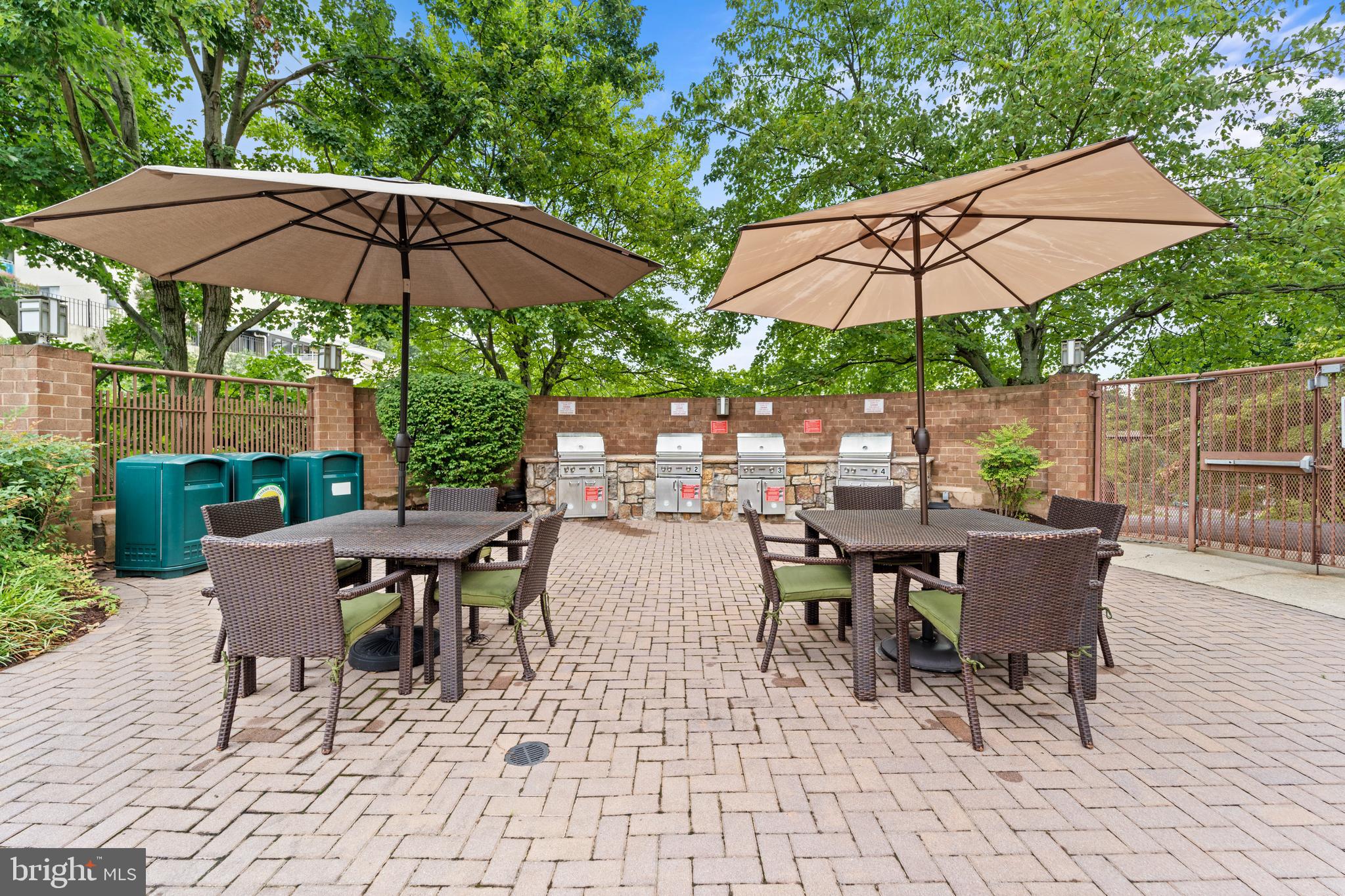 GROSVENOR PARK - Residential