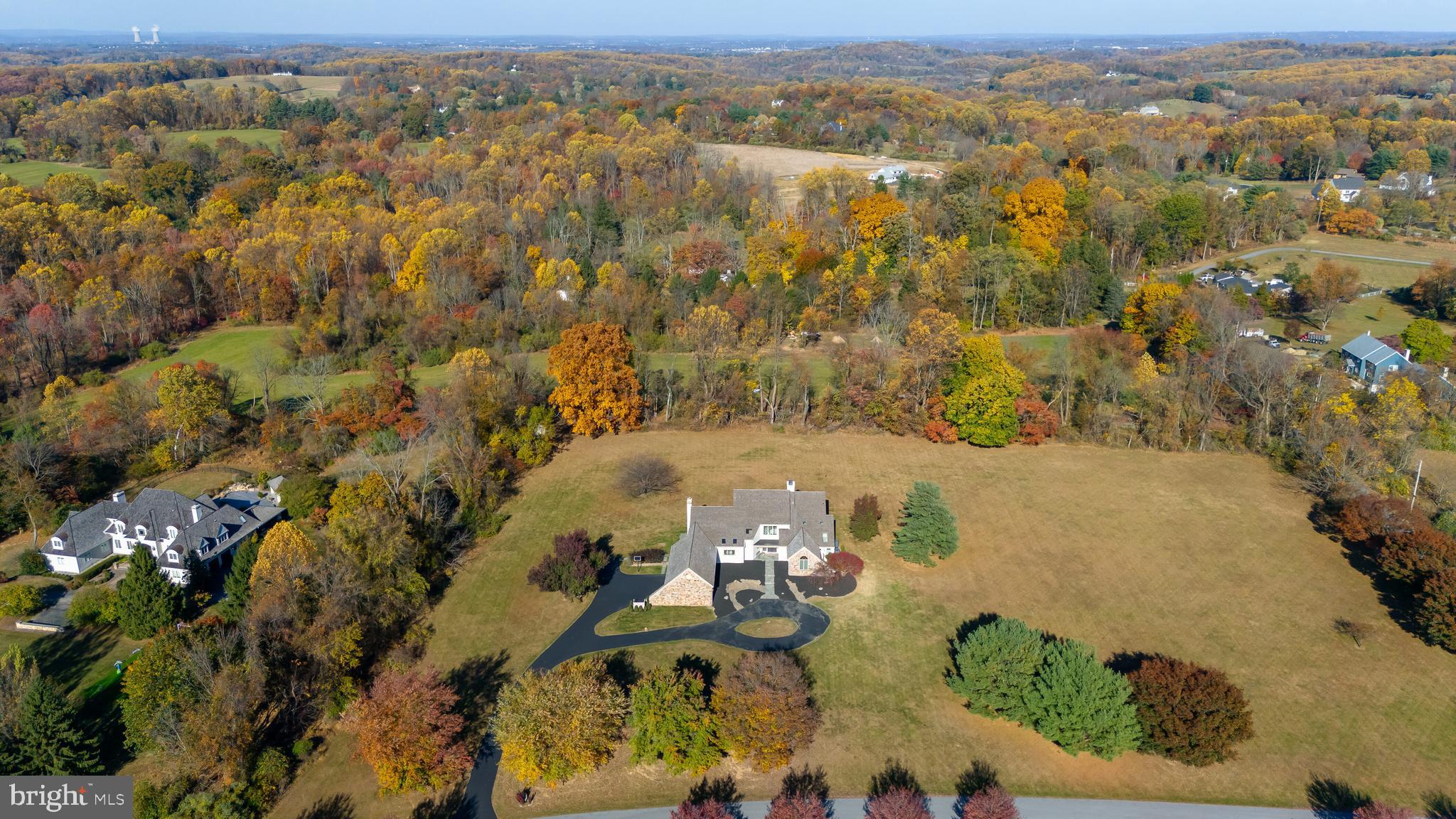 PINE CREEK - Residential