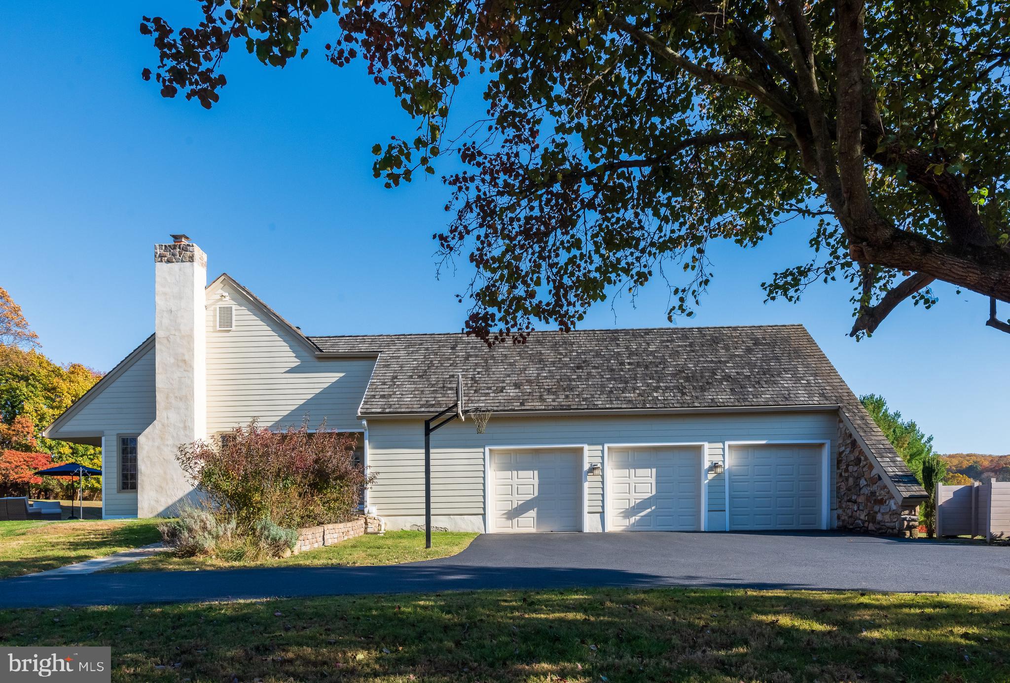 PINE CREEK - Residential