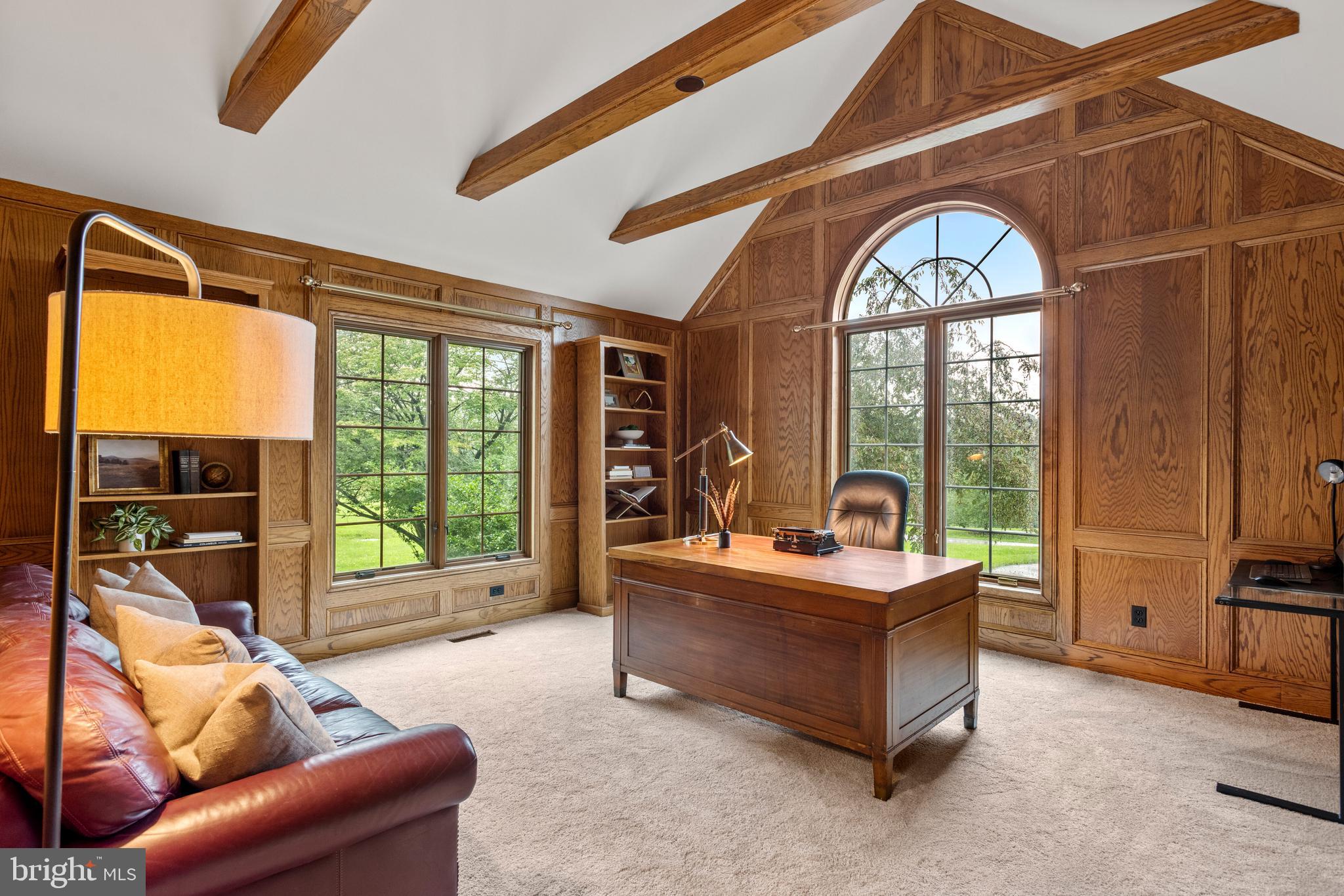 PINE CREEK - Residential