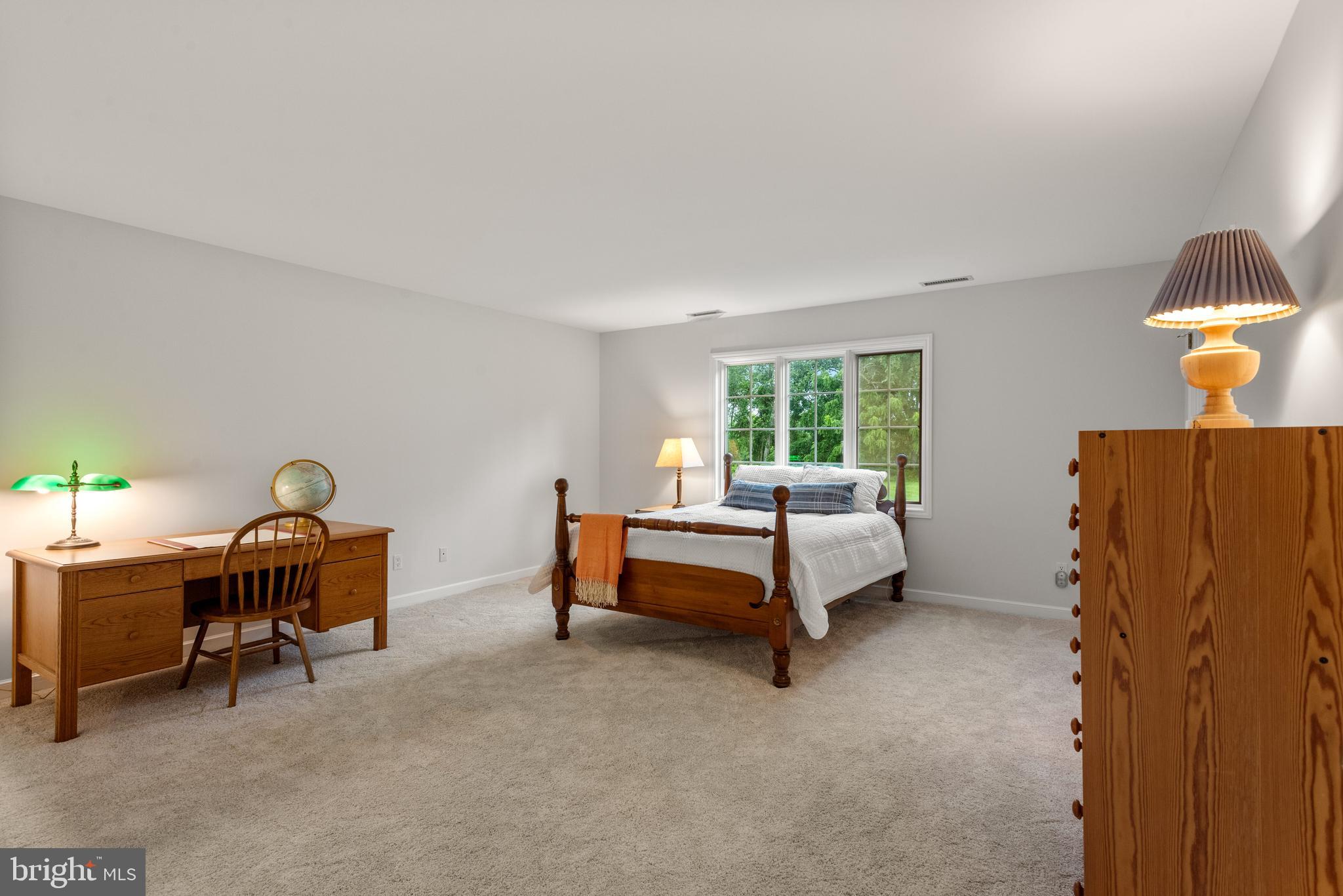 PINE CREEK - Residential