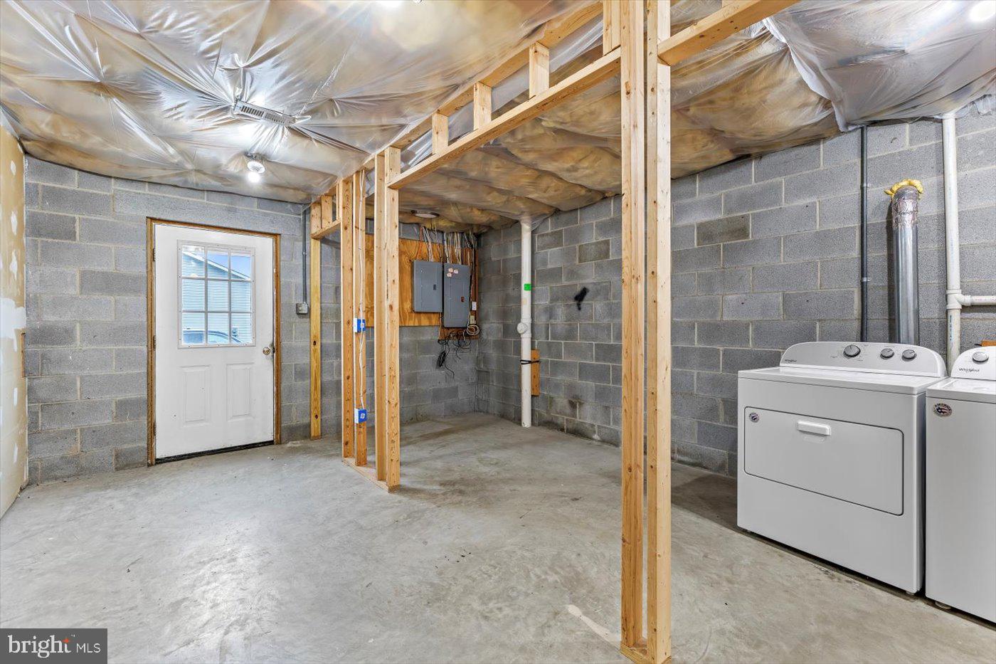 RIVERVIEW ESTATES - Residential