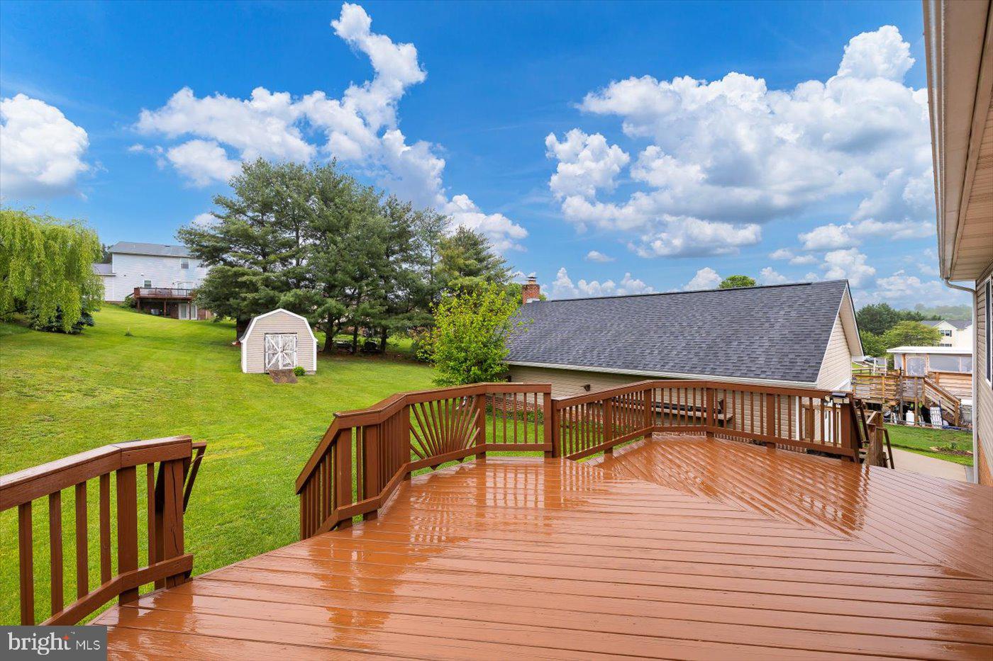 RIVERVIEW ESTATES - Residential