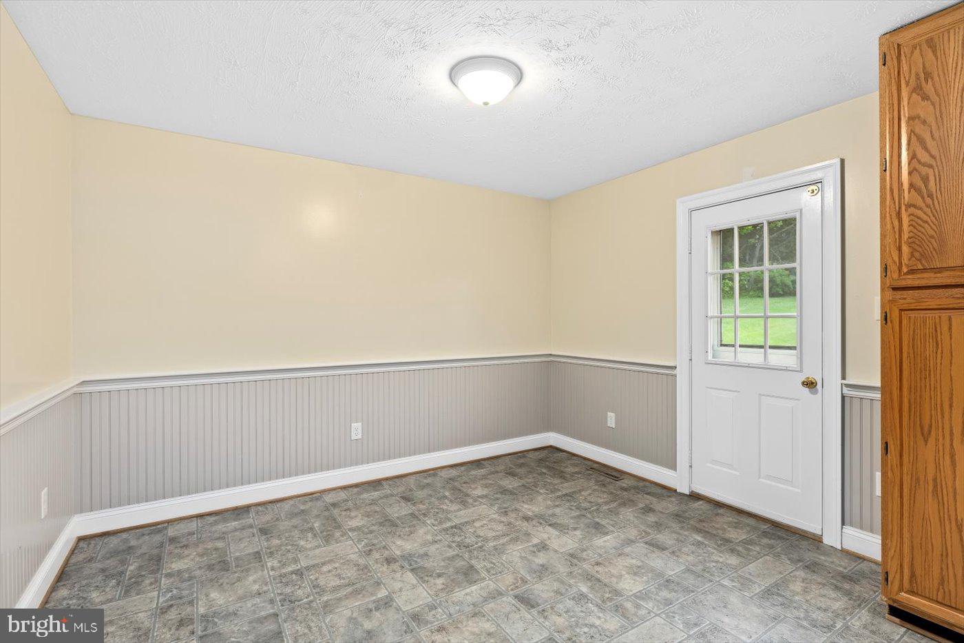 RIVERVIEW ESTATES - Residential