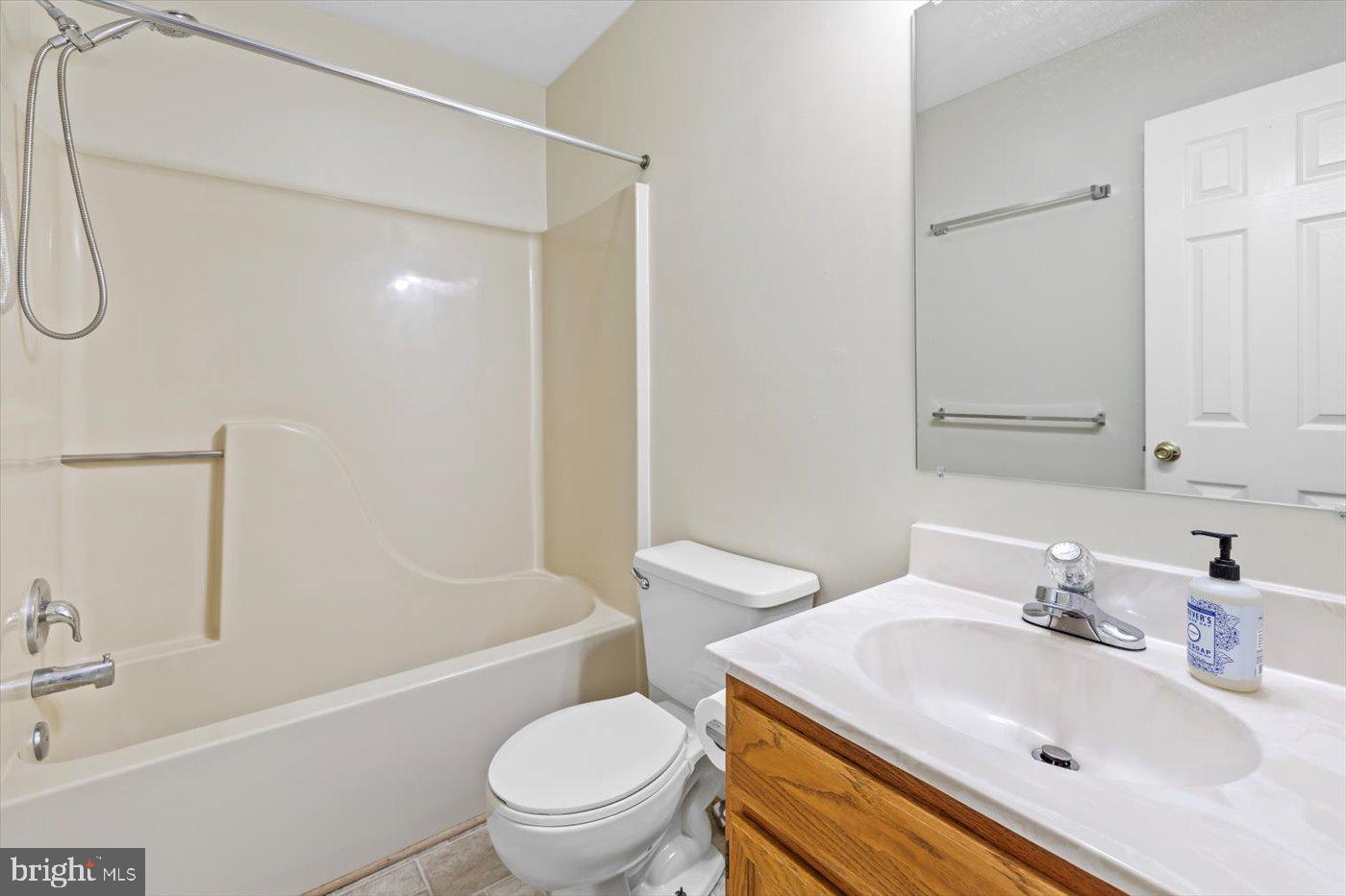 RIVERVIEW ESTATES - Residential