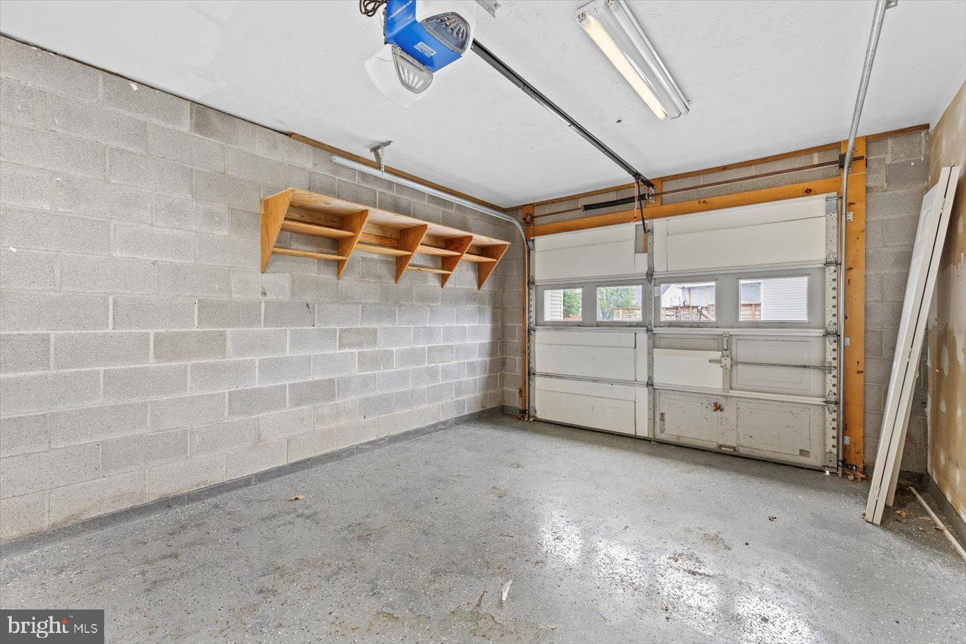 RIVERVIEW ESTATES - Residential