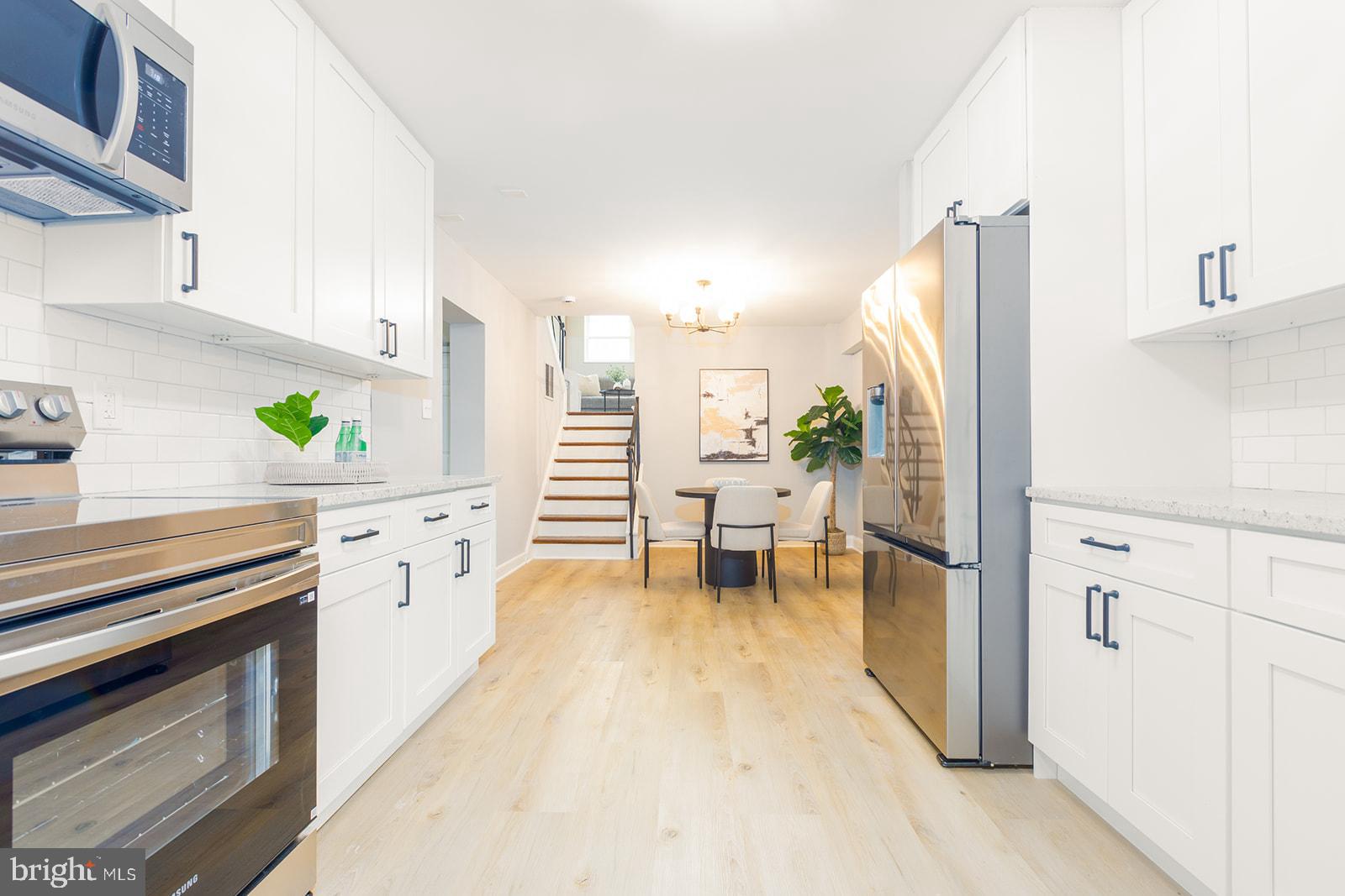 ROLLING RIDGE - Residential