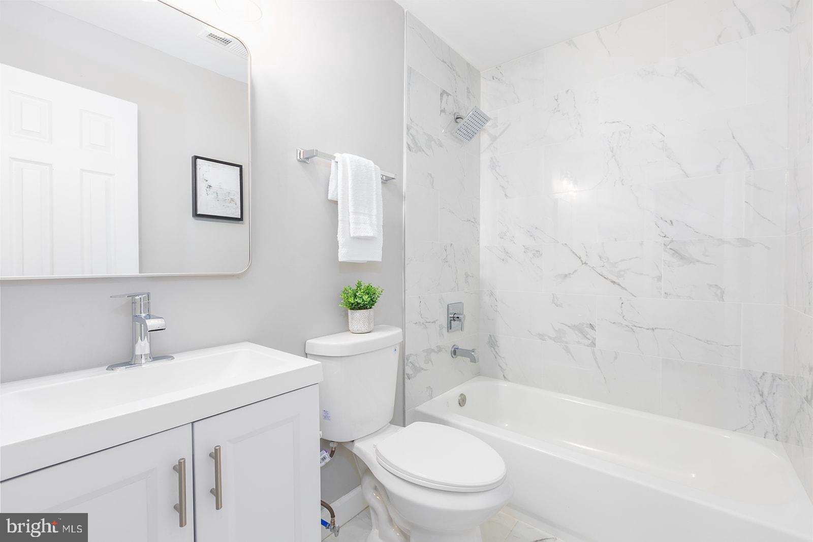 ROLLING RIDGE - Residential