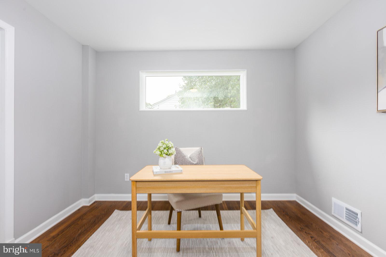 ROLLING RIDGE - Residential