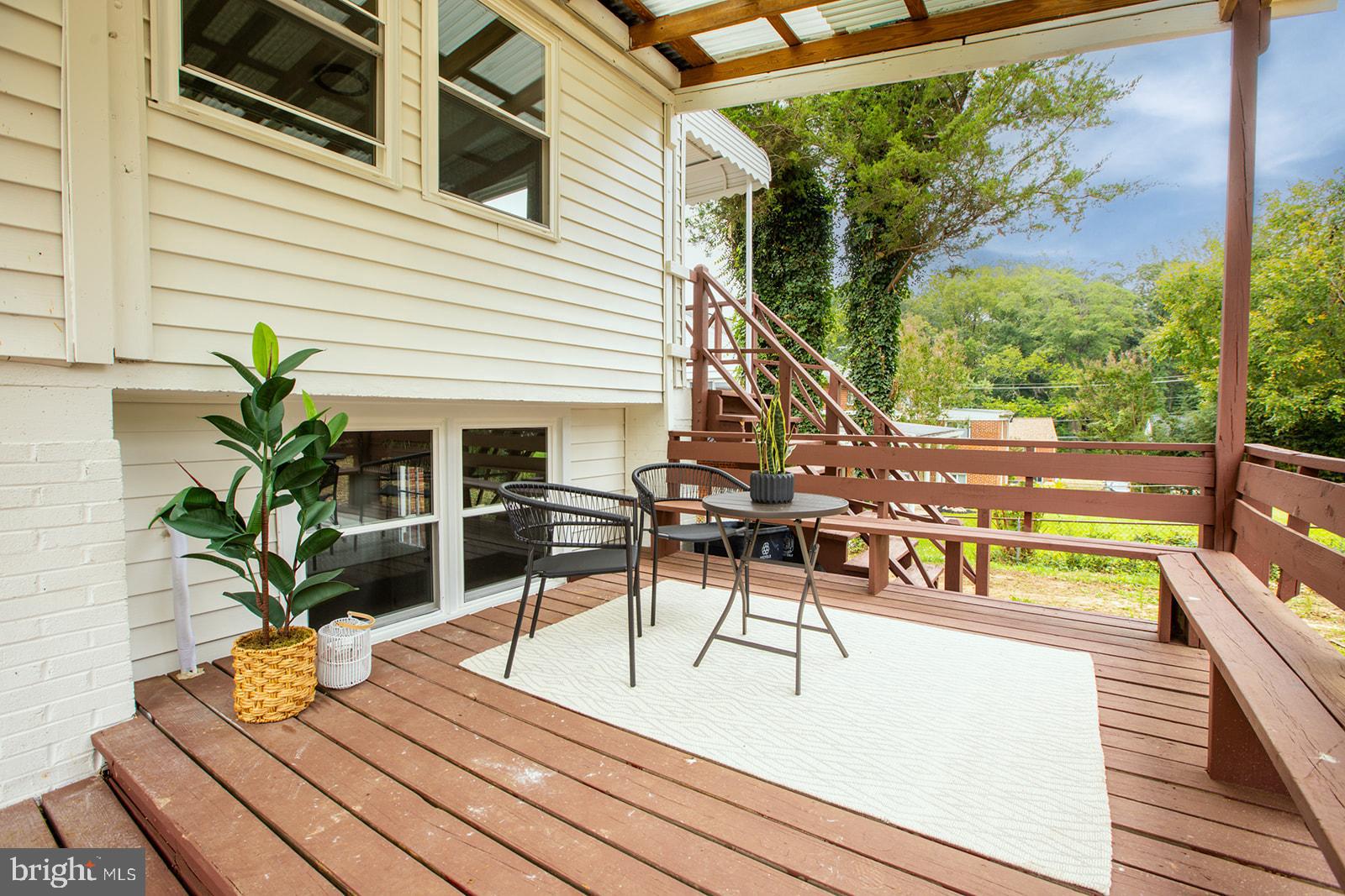 ROLLING RIDGE - Residential