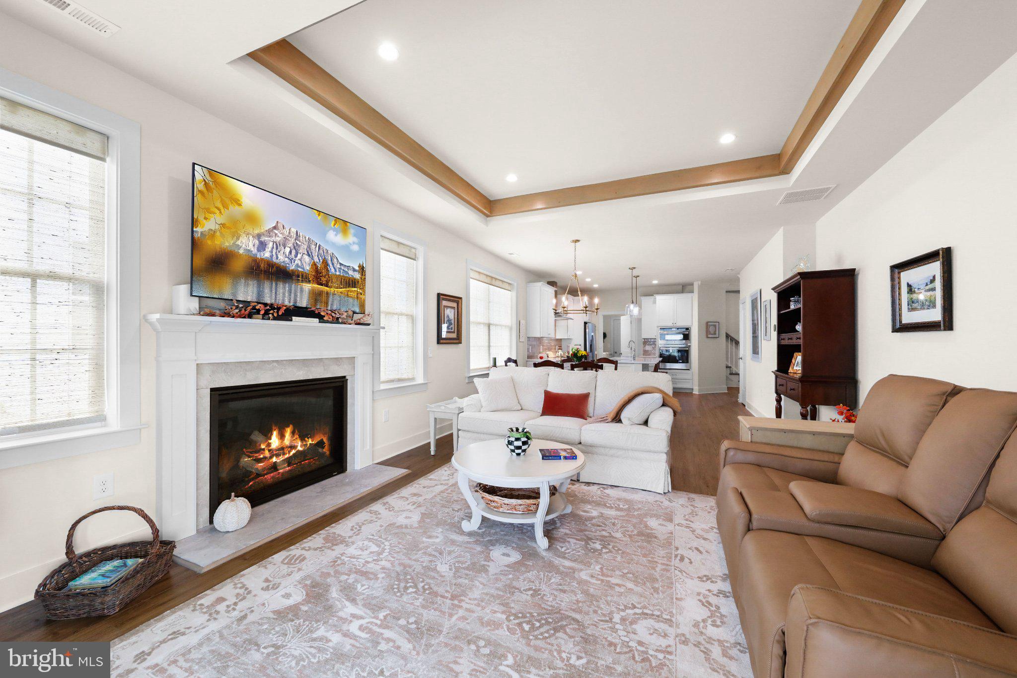 6 VINEGOLD DRIVE