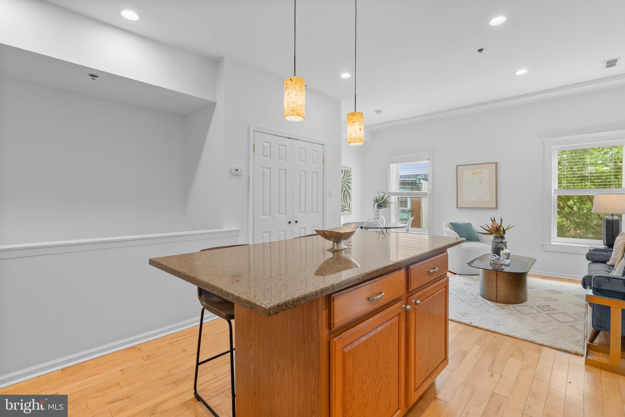 GRADUATE HOSPITAL - Residential