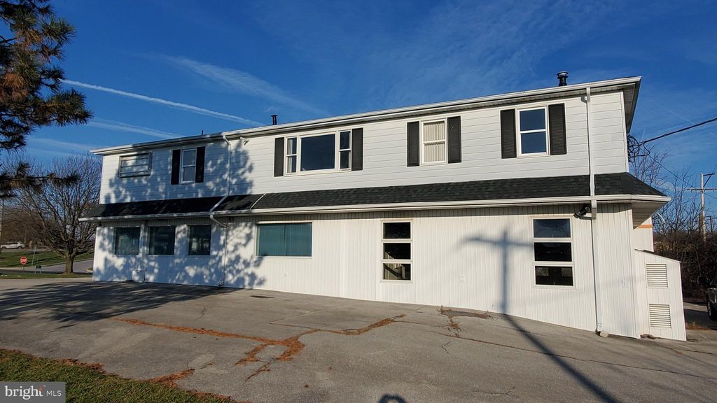 Photo of 1475 Carlisle Road, YORK, PA 17408 (MLS # PAYK2094124)