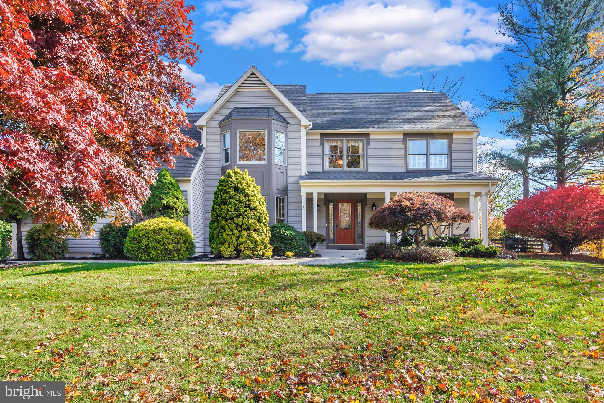 2300 RIDGE TREE COURT