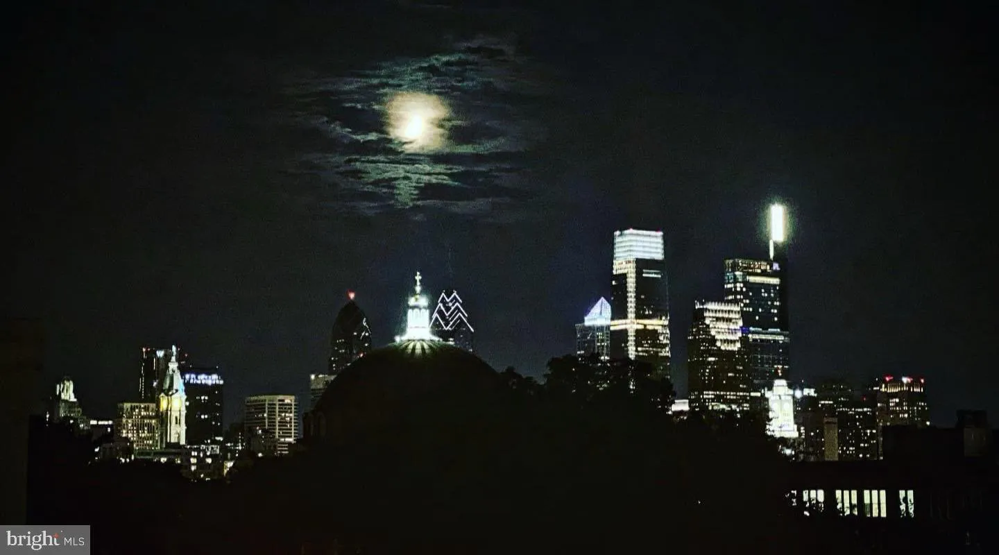 Philadelphia, Pennsylvania 19123, United States, 2 Bedrooms Bedrooms, ,2 BathroomsBathrooms,Residential,Active,30996