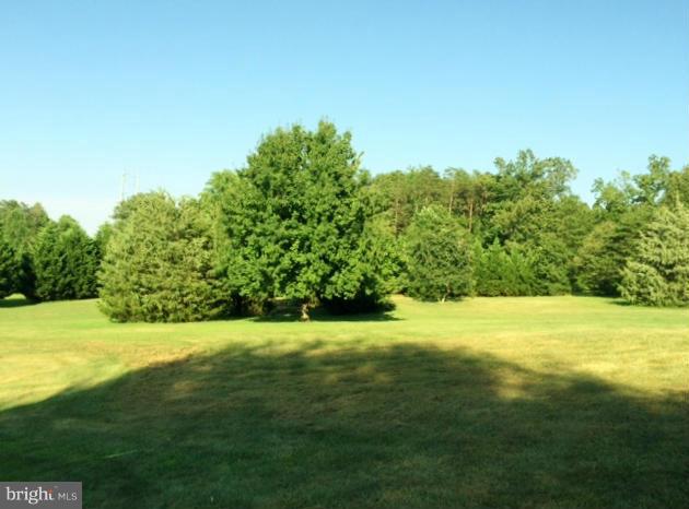 WOODBOURNE ESTATES - Residential