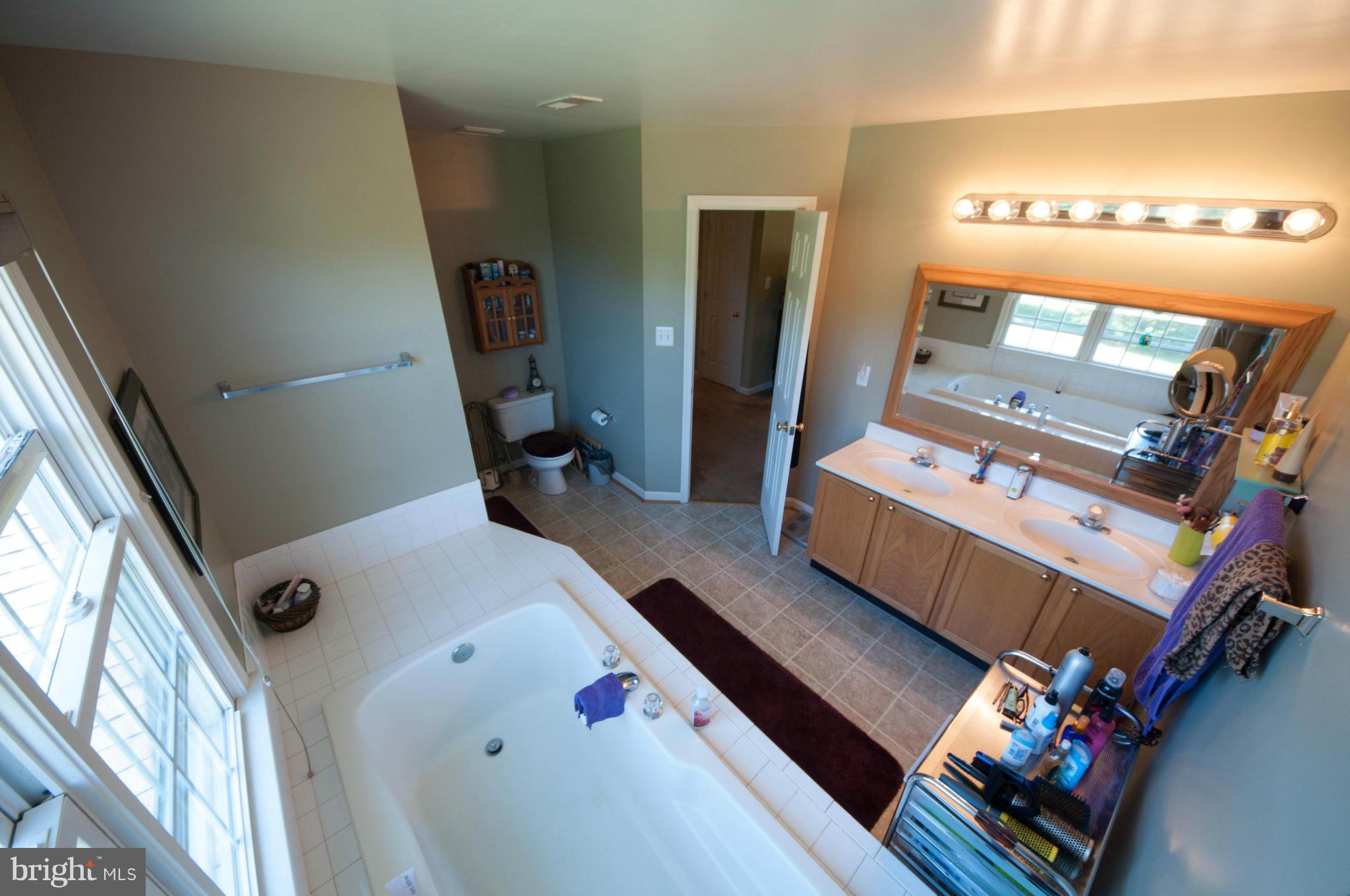 WOODBOURNE ESTATES - Residential