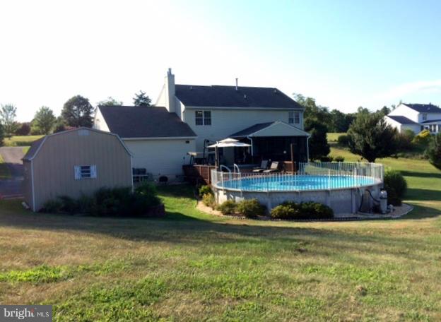 WOODBOURNE ESTATES - Residential