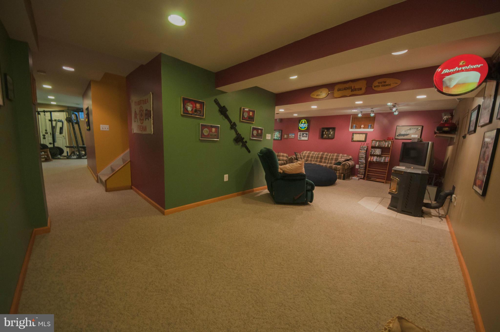 WOODBOURNE ESTATES - Residential