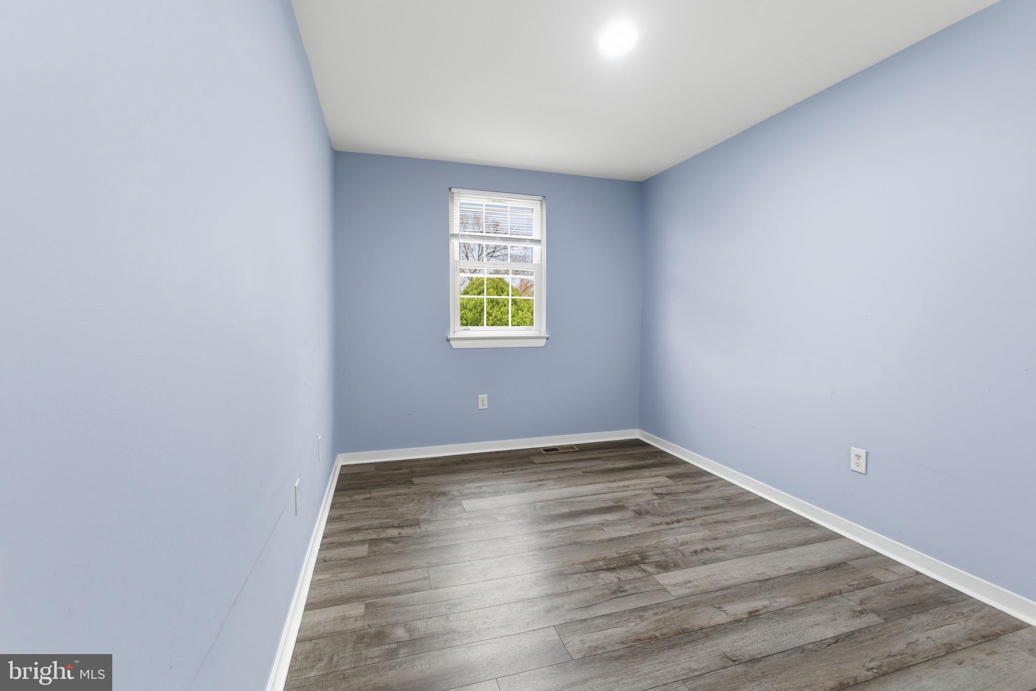 FERNDALE - Residential Lease