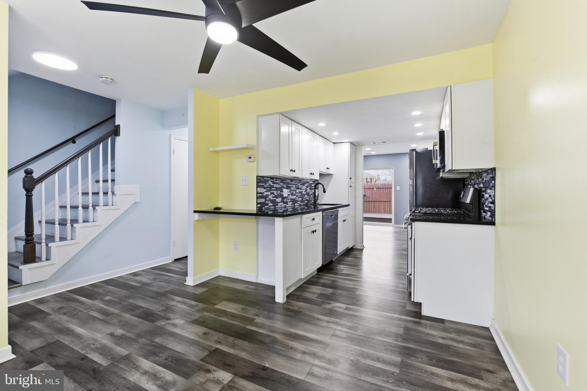 FERNDALE - Residential Lease