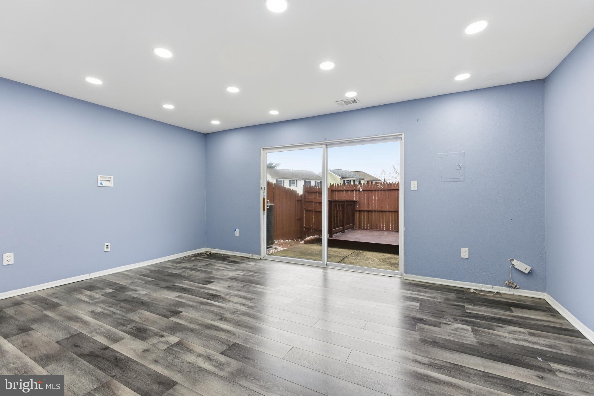 FERNDALE - Residential Lease