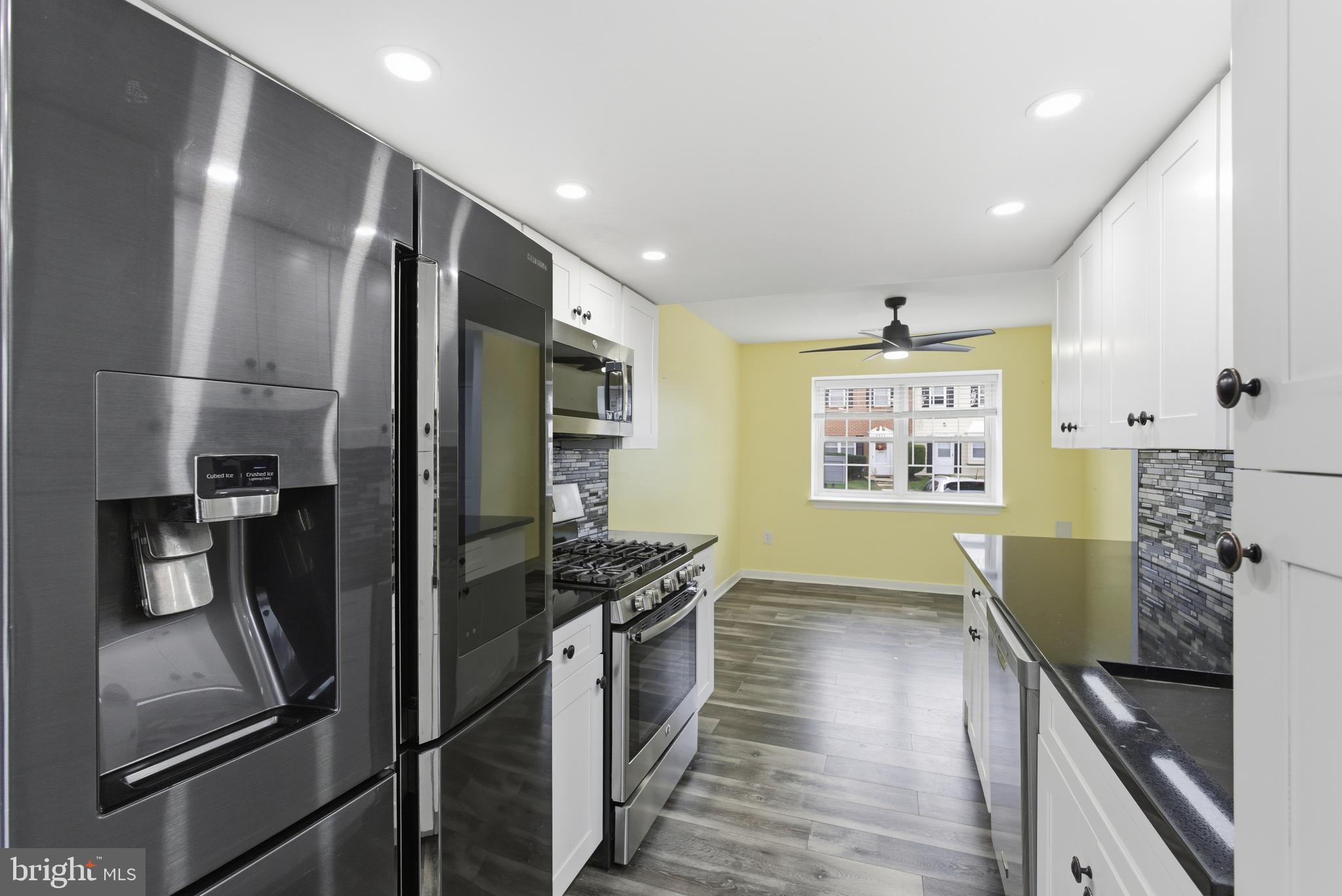 FERNDALE - Residential Lease