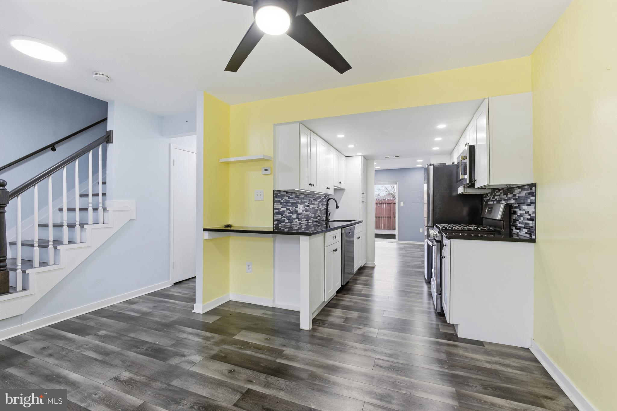 FERNDALE - Residential Lease