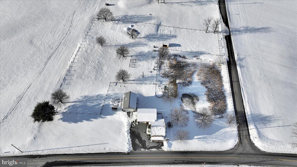 Photo of 204 W Reistville Road, MYERSTOWN, PA 17067 (MLS # PALN2024826)