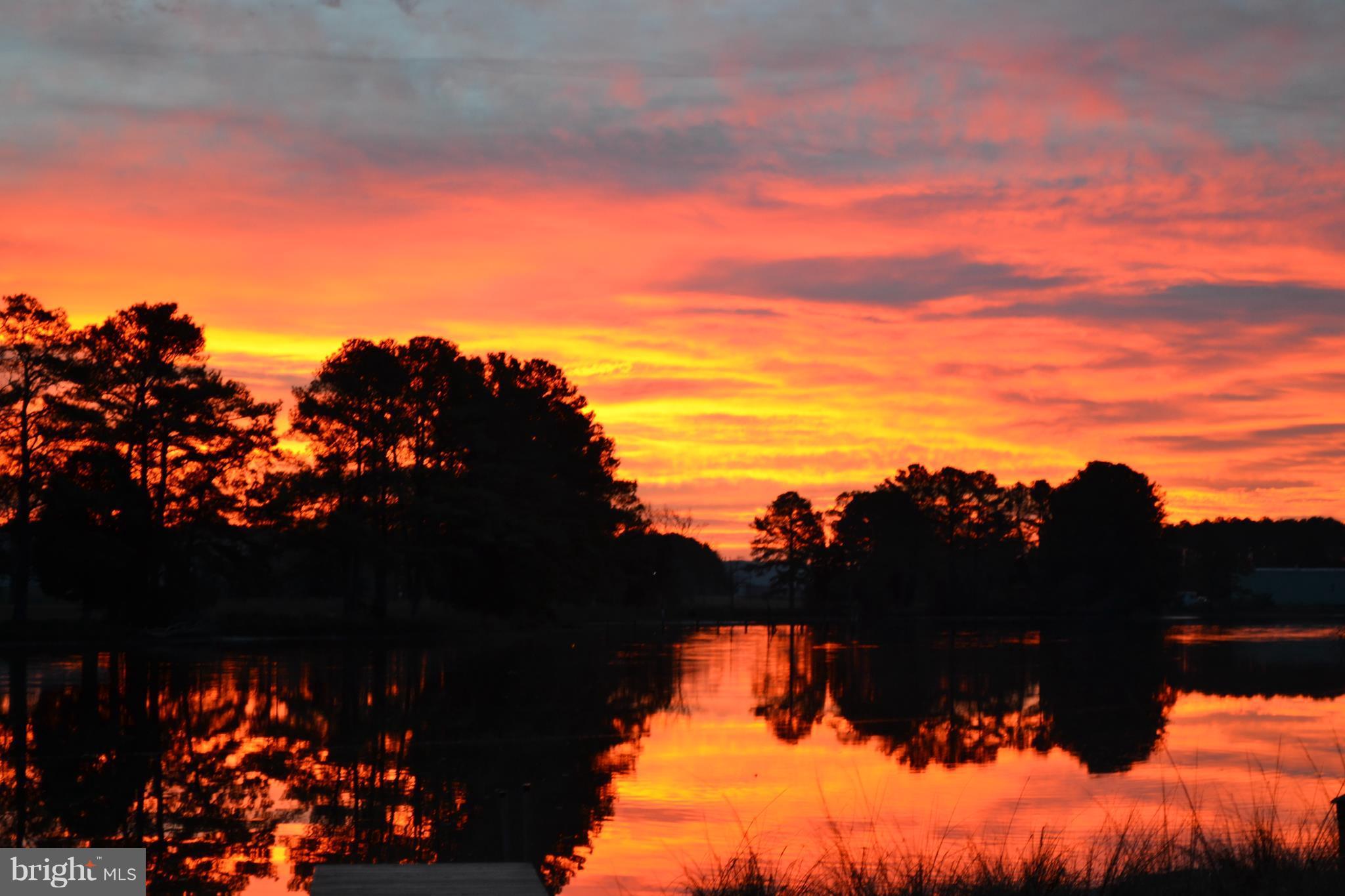LANDINGS AT PINEY POINT - Residential