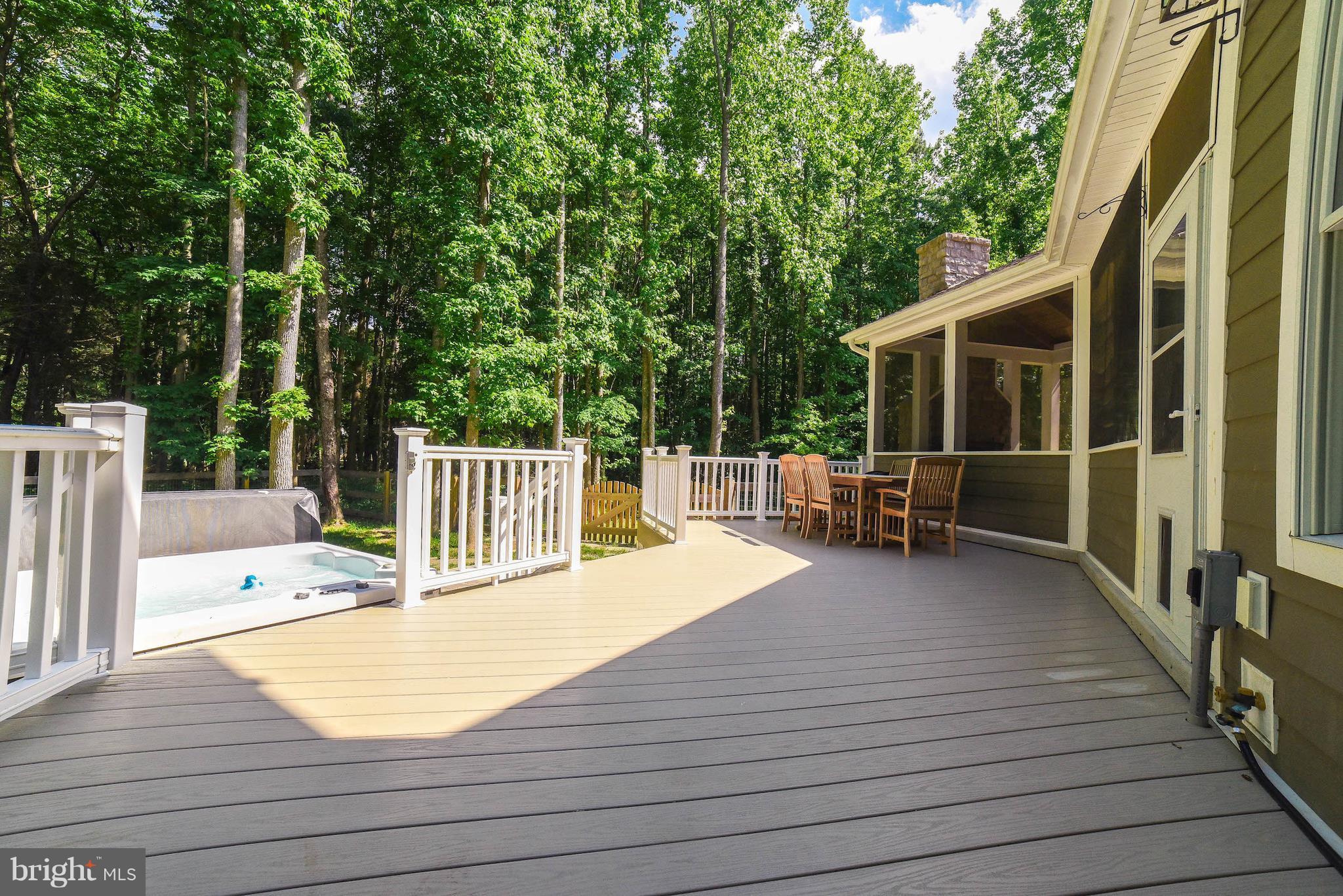 LANDINGS AT PINEY POINT - Residential