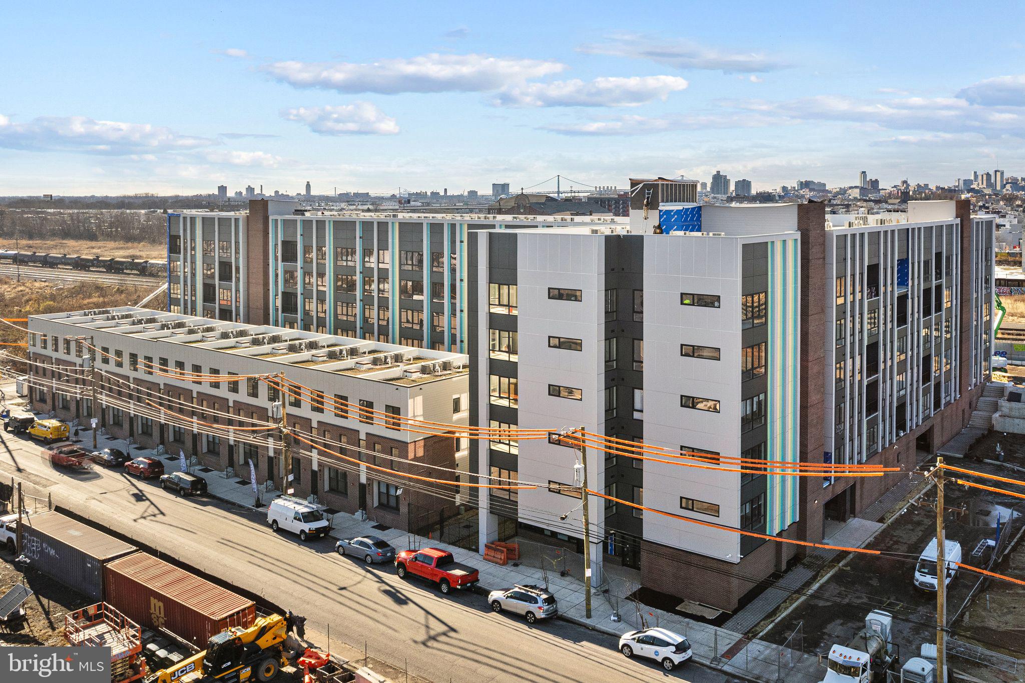 PORT RICHMOND - Residential Lease