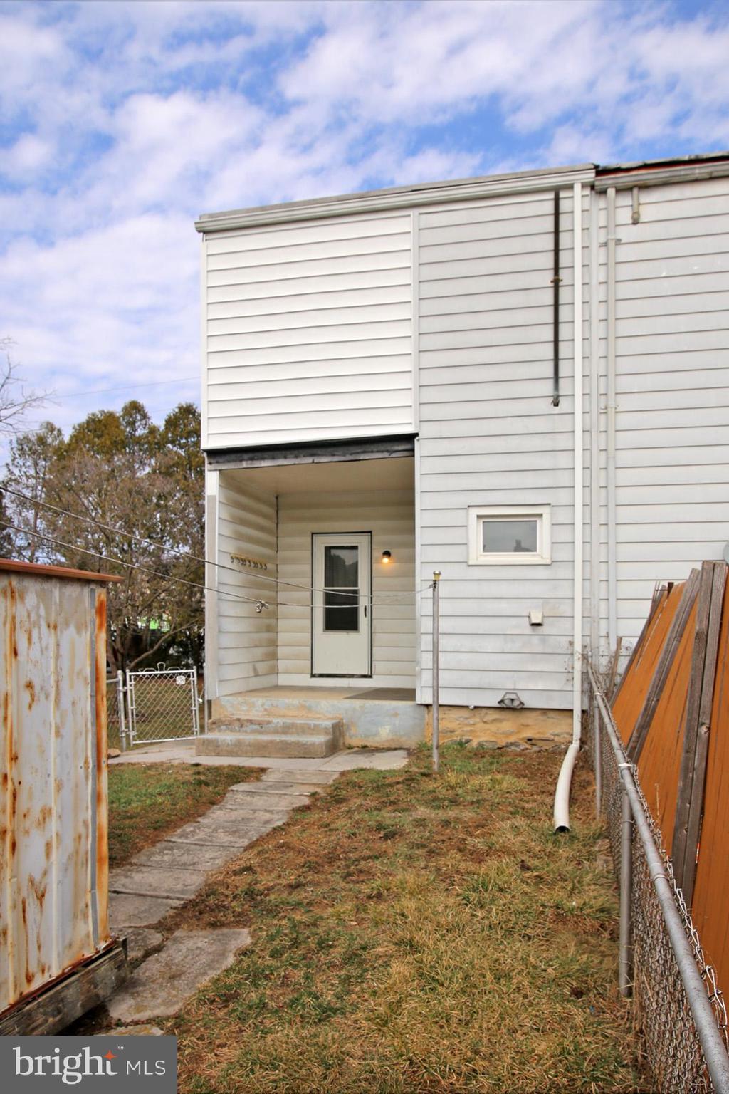 44 GUILFORD STREET