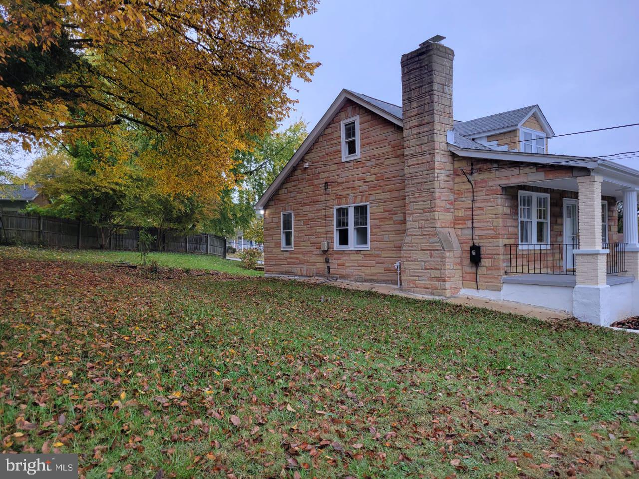 DEANWOOD PARK - Residential