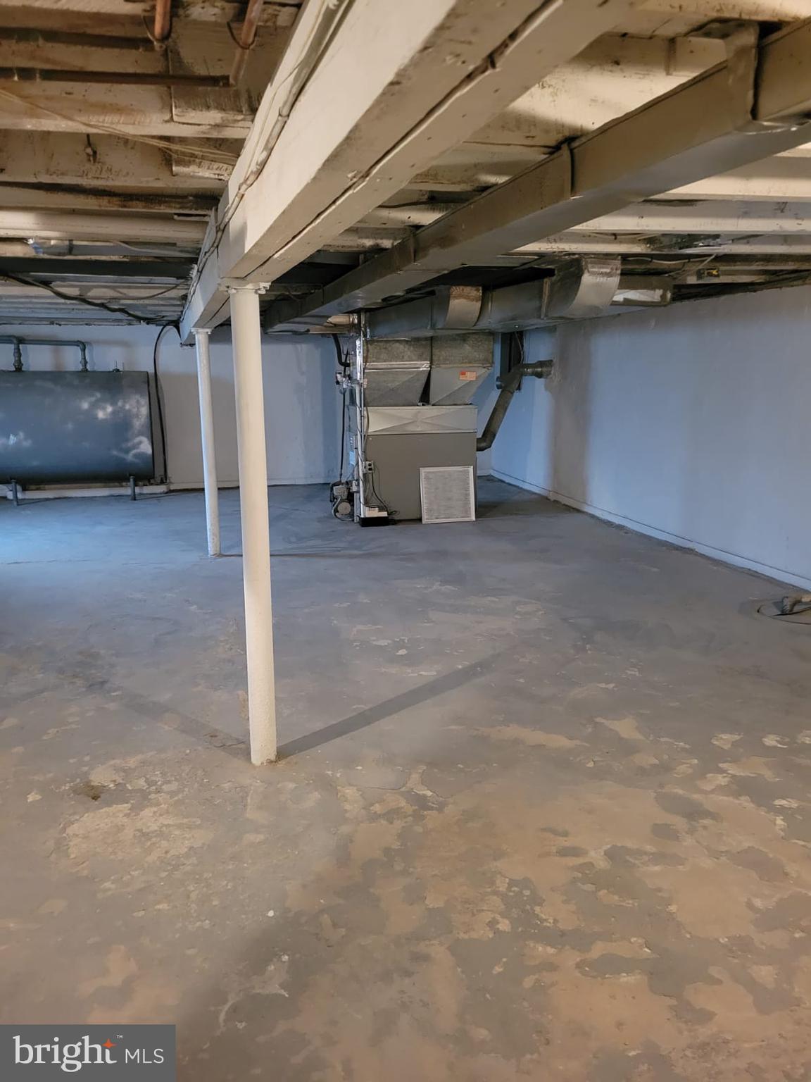 DEANWOOD PARK - Residential