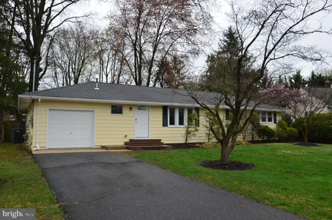 49 Wallace Road, Princeton Junction, NJ 08550 - MLS#: NJME2057732