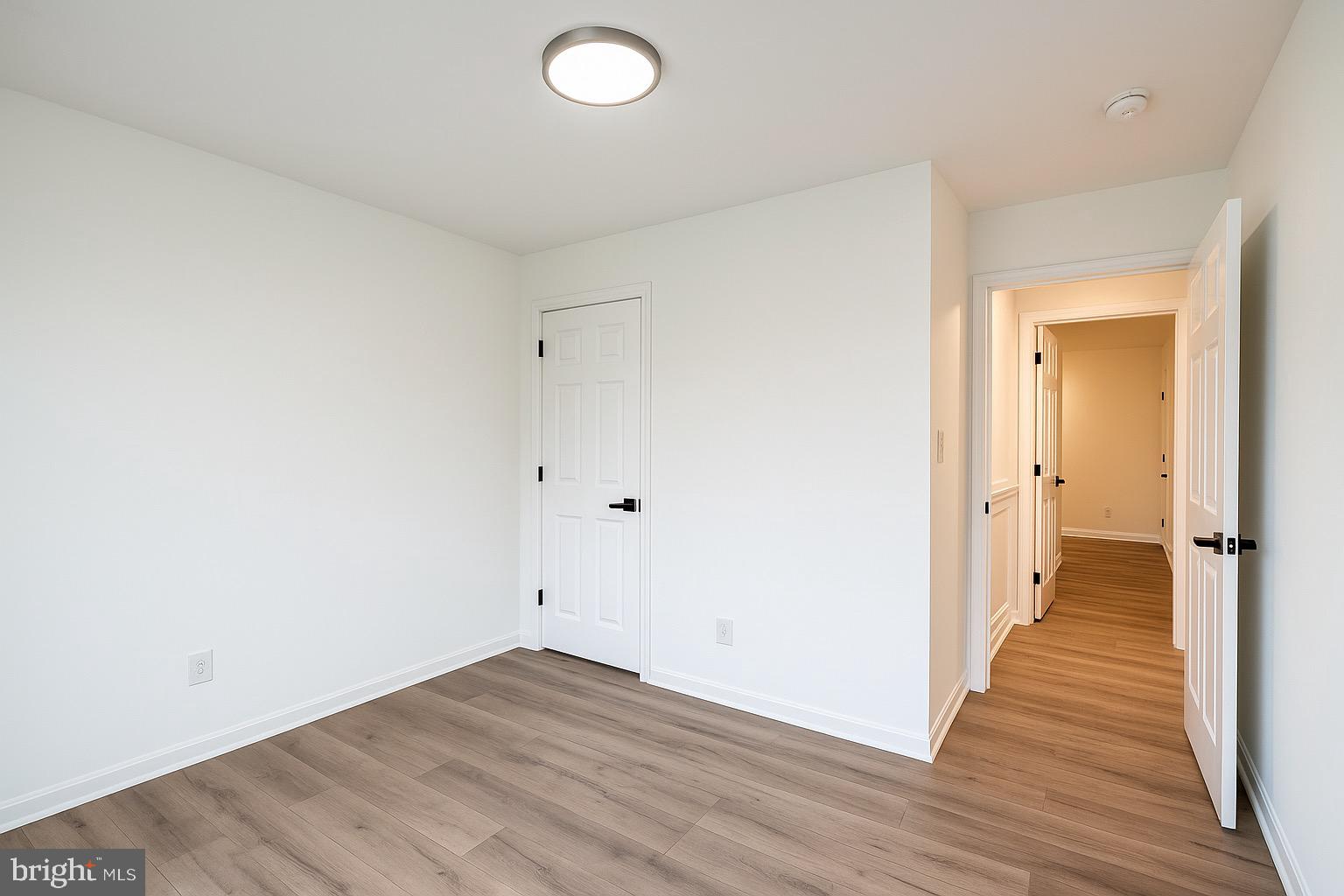 SOUTH OAKS - Residential