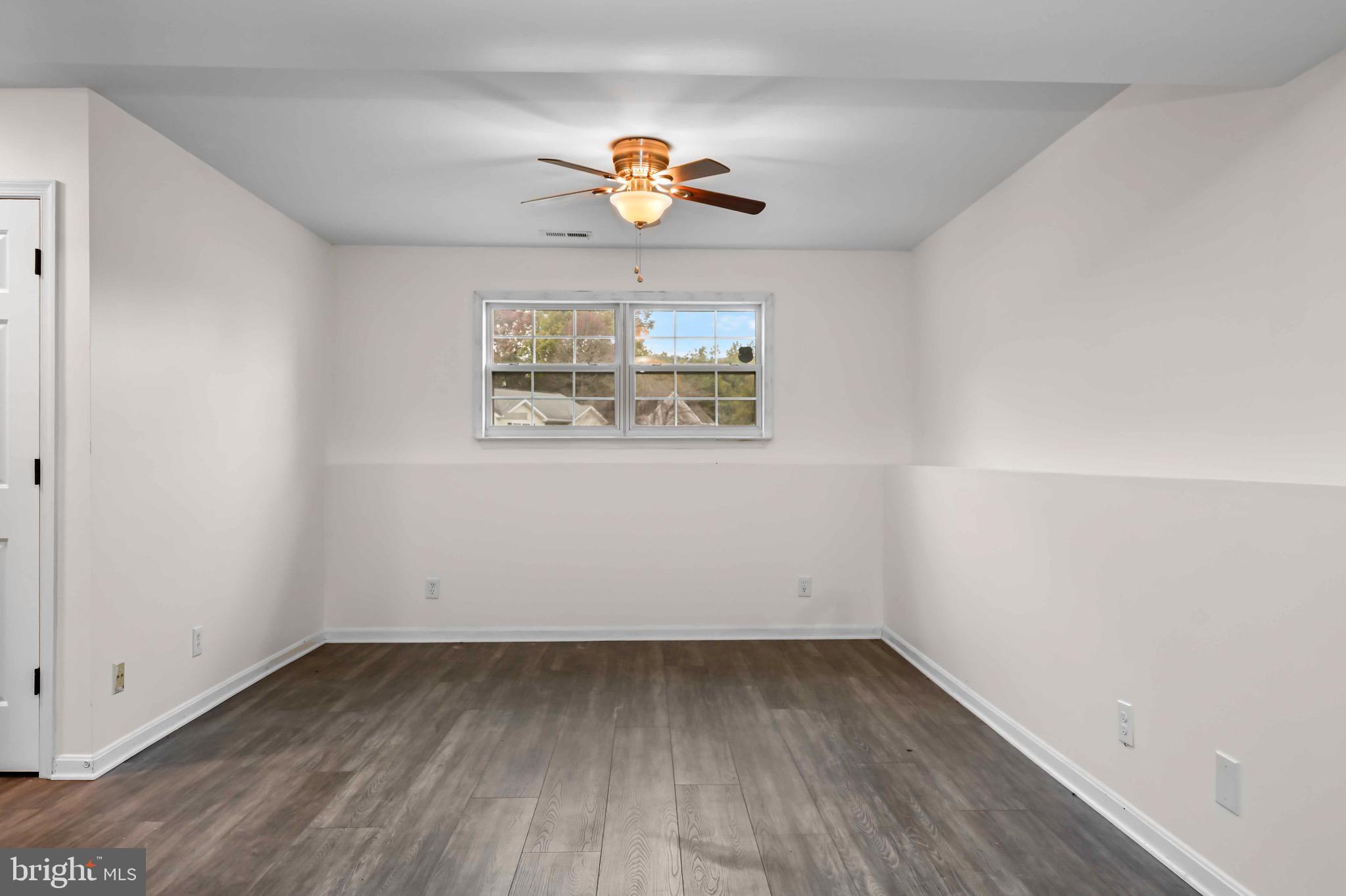 SOUTH OAKS - Residential