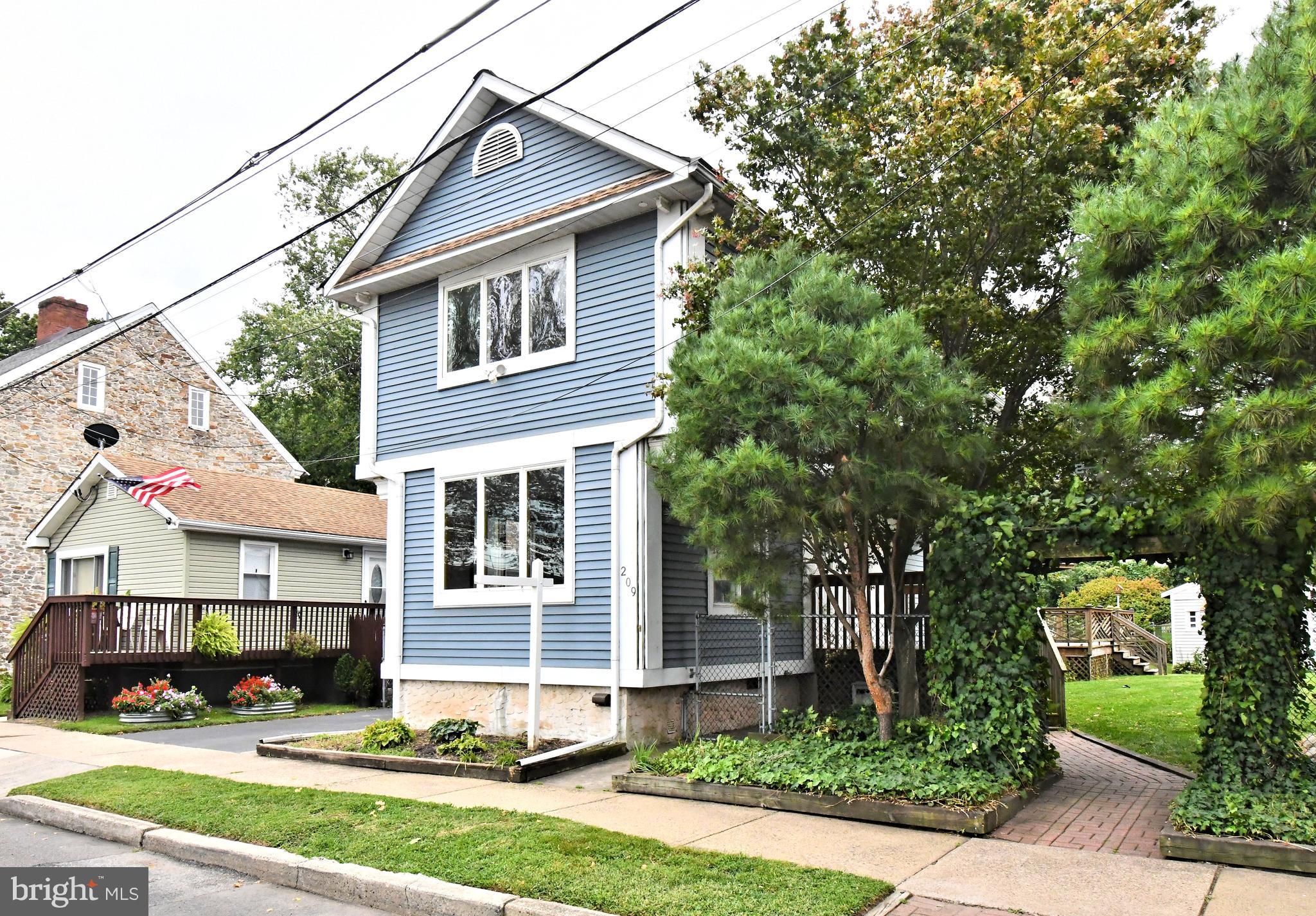 209 S DELMORR AVENUE