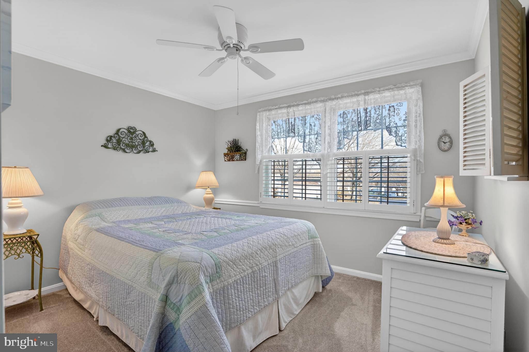 FOX MILL ESTATES - Residential