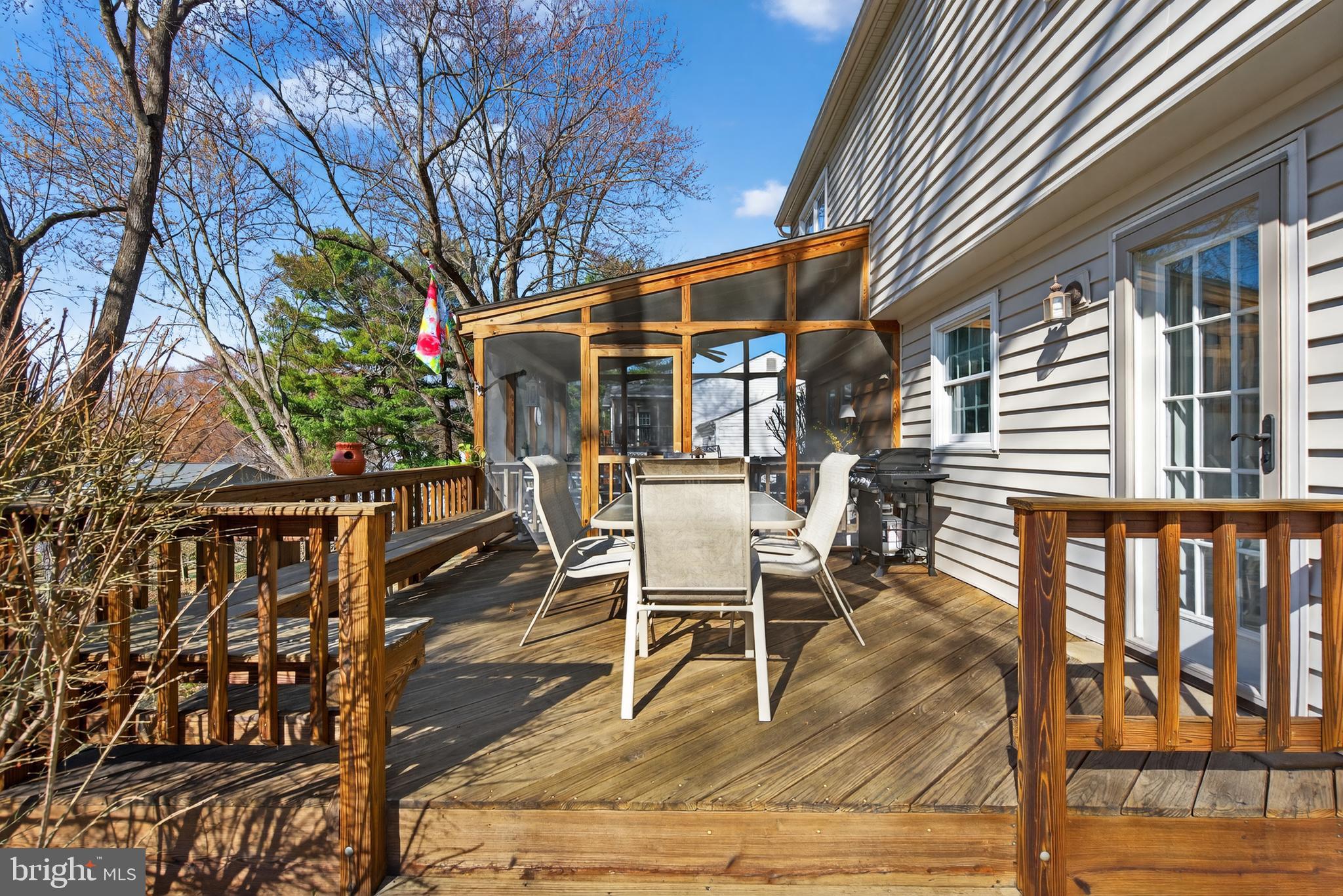 FOX MILL ESTATES - Residential