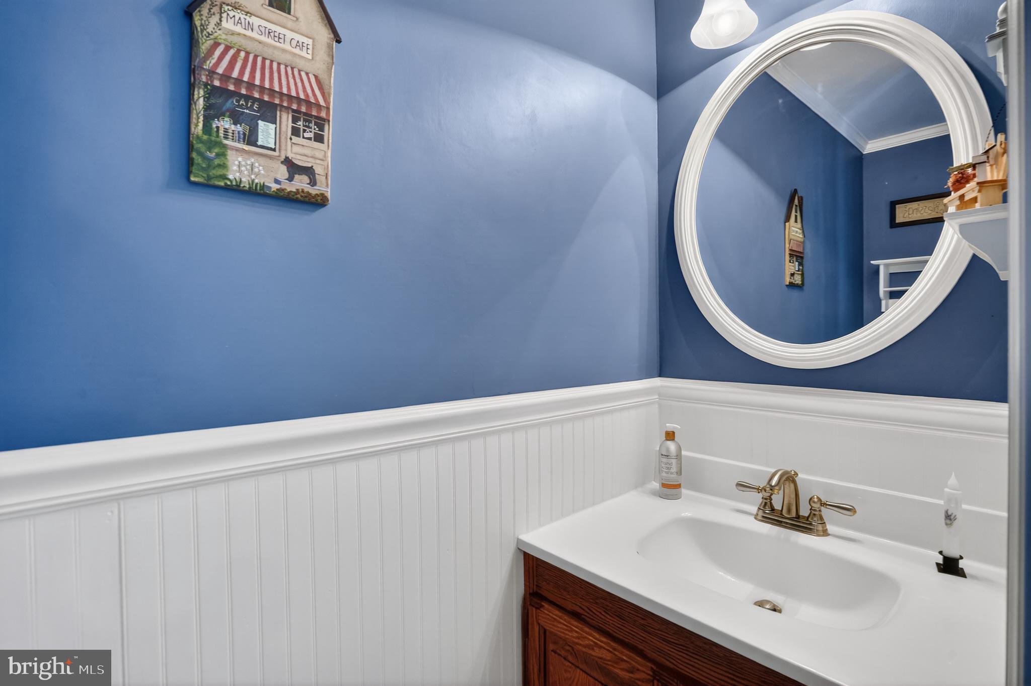 FOX MILL ESTATES - Residential