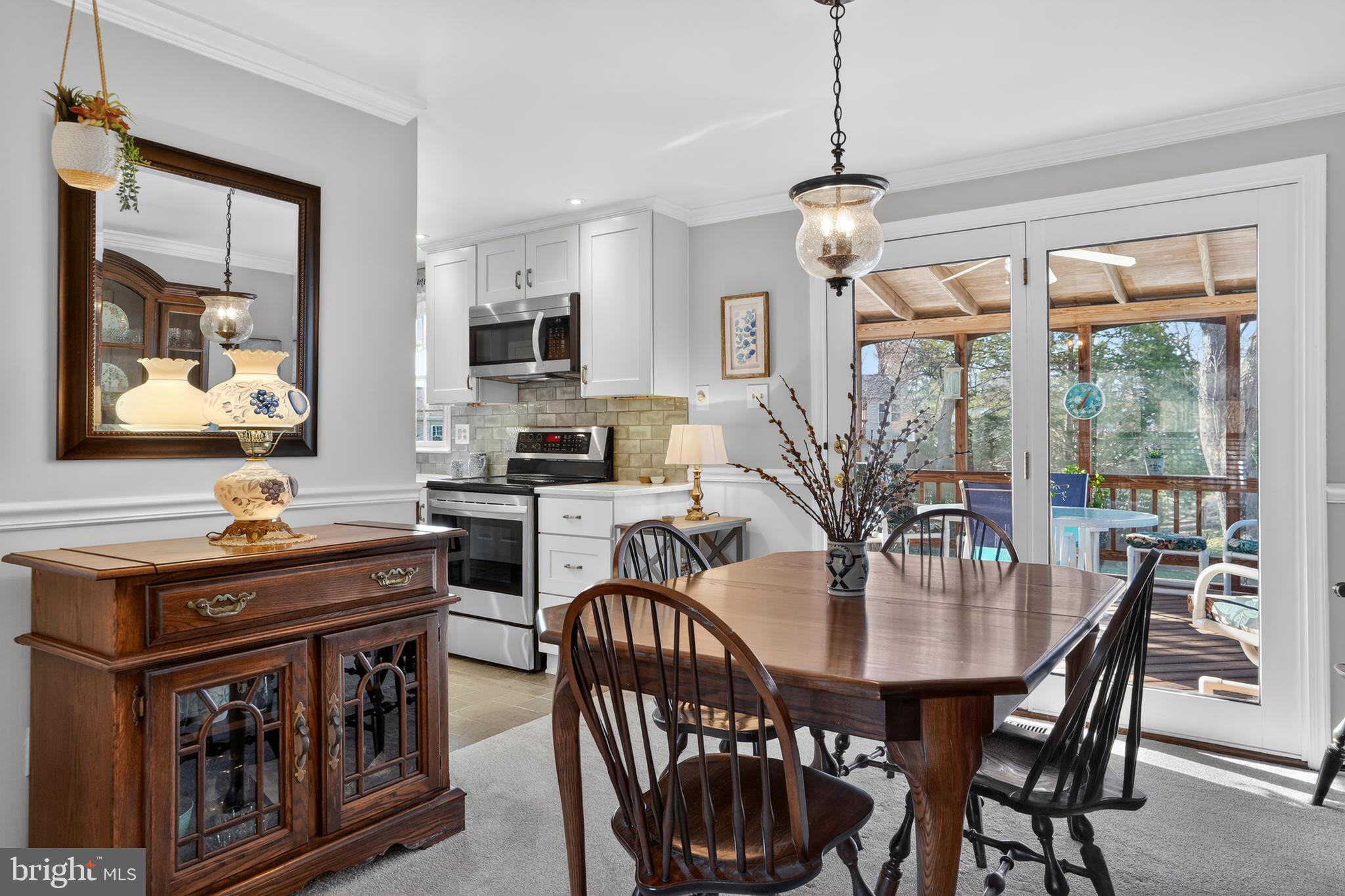 FOX MILL ESTATES - Residential