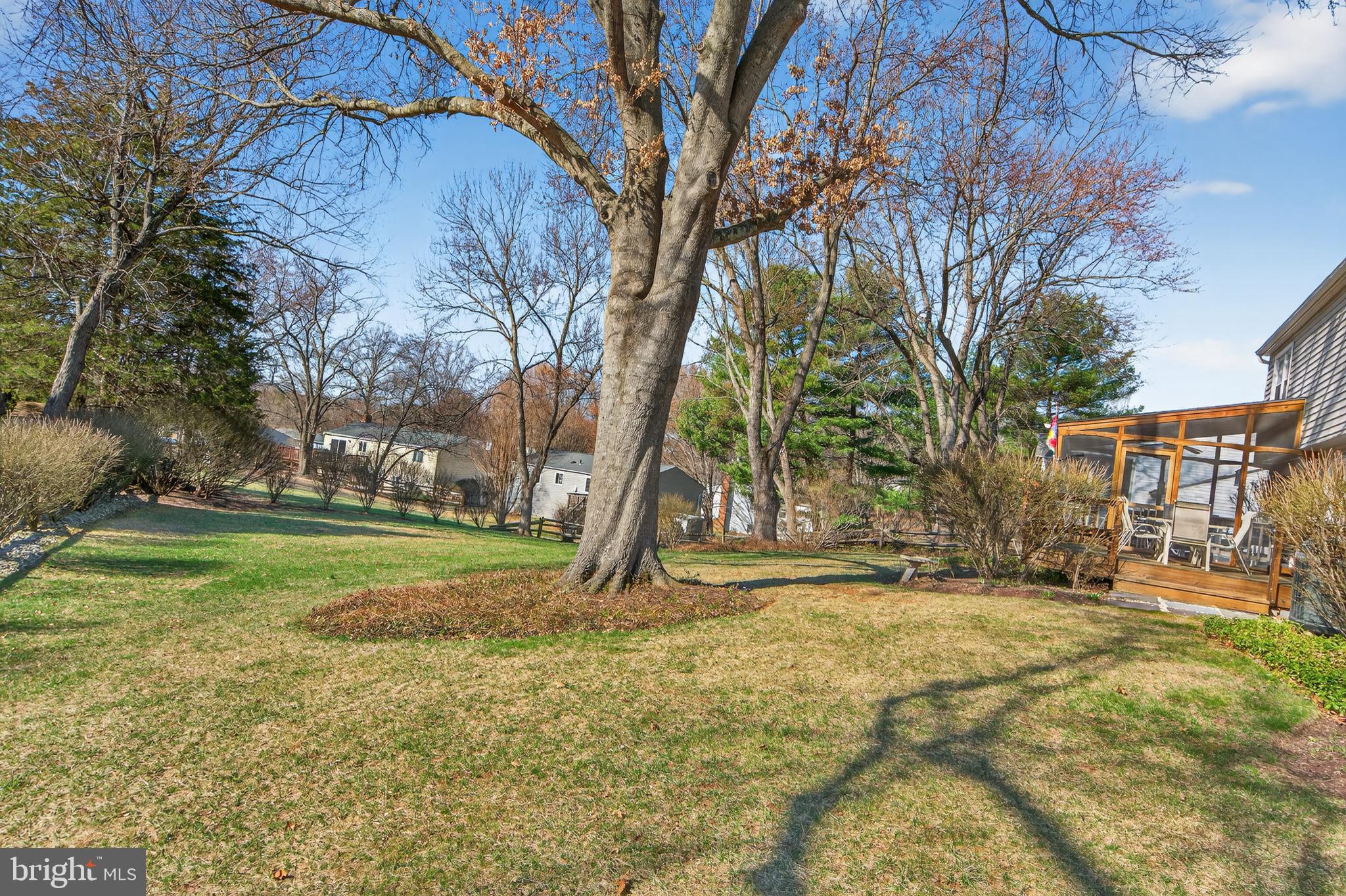 FOX MILL ESTATES - Residential